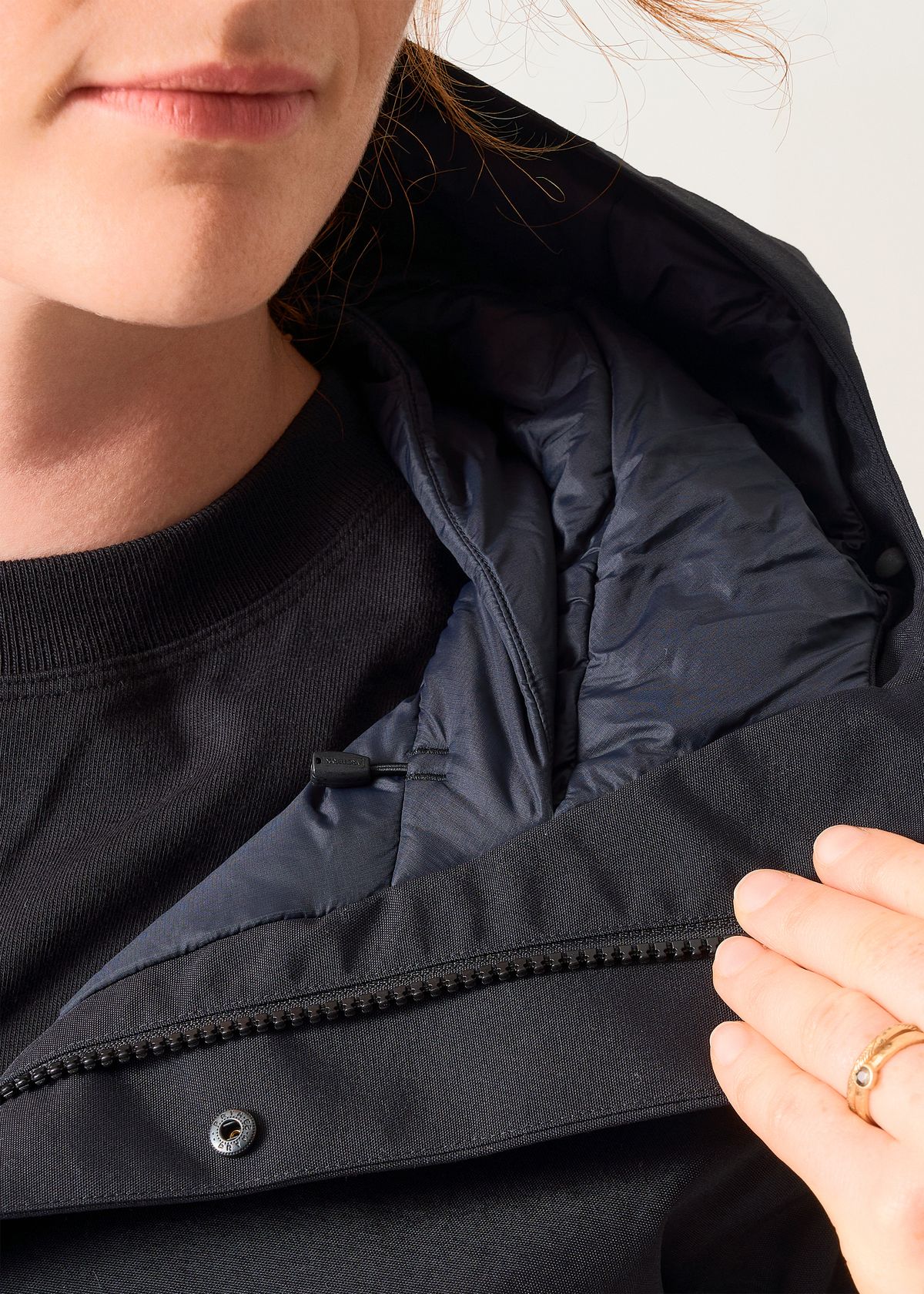 Insulated inner collar