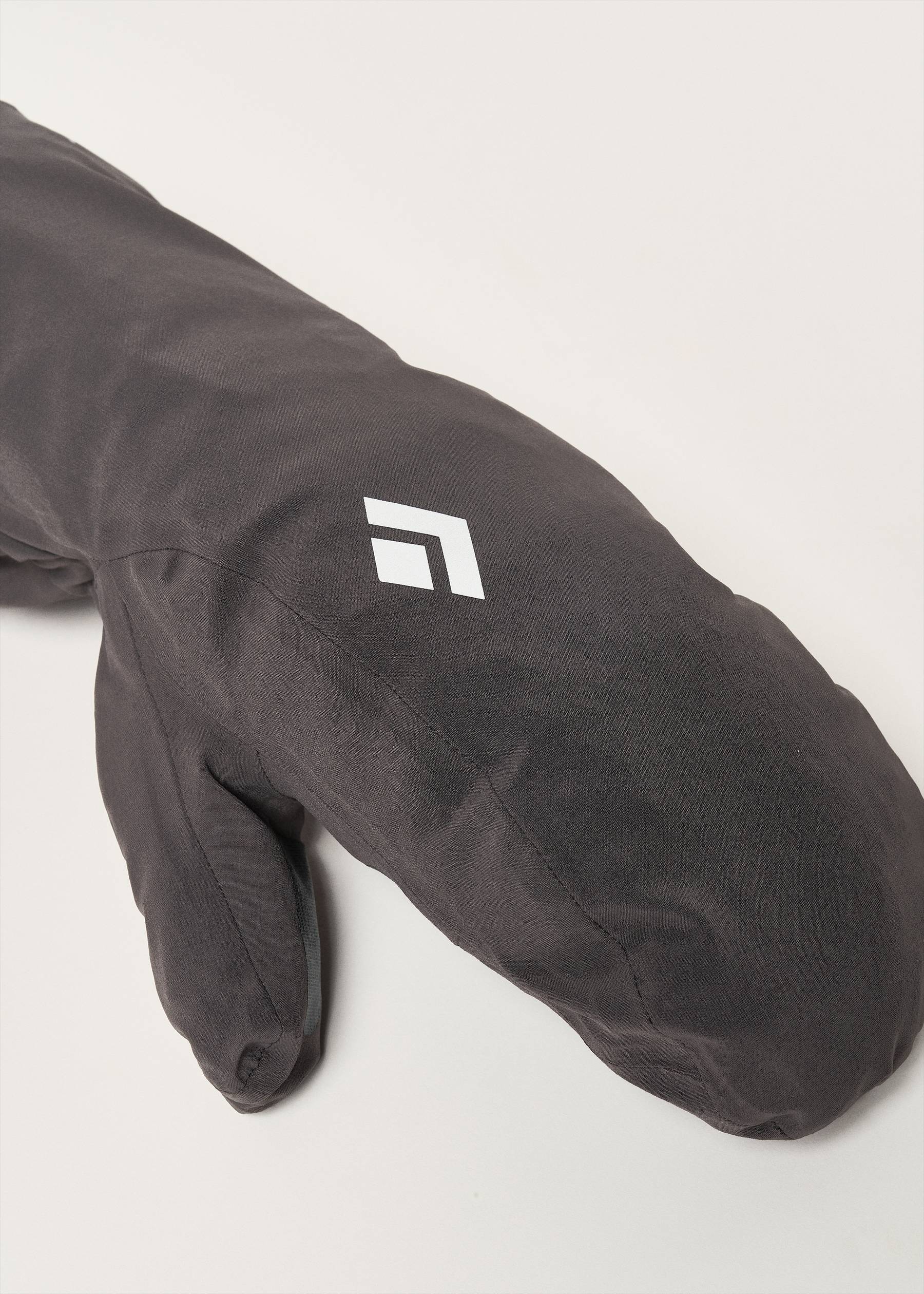 Image - 2 - Waterproof Overmitt