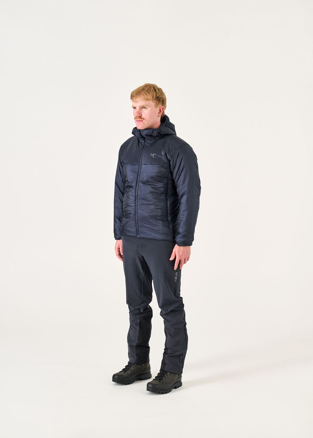 ジャケット・アウター ARC'TERYX NUCLEI HOODY Black Sapphire L Nuclei Hoody #Black Sapphire [L08529400]｜ARC'TERYX – moderate