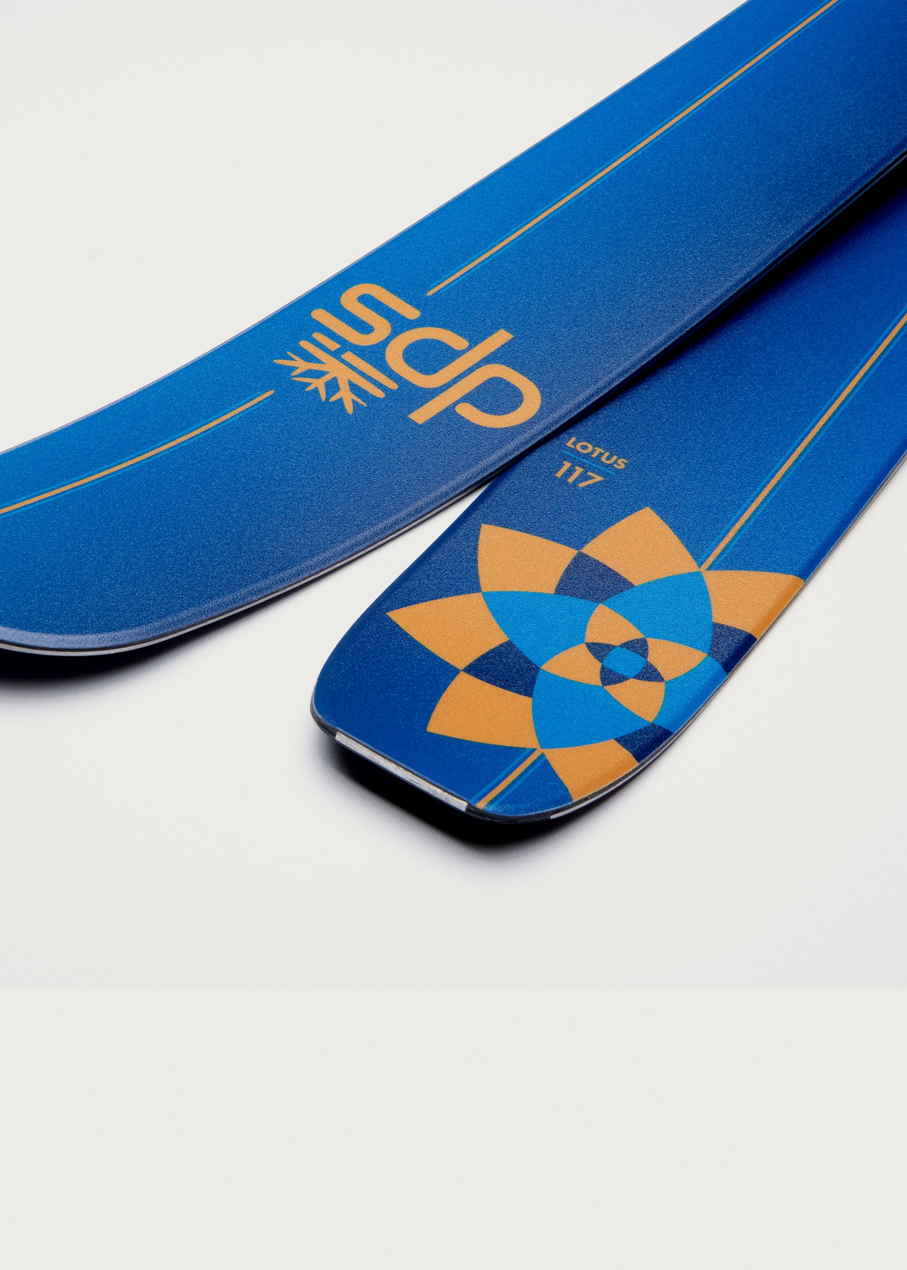 Image - 2 - Carbon Lotus 117 Skis