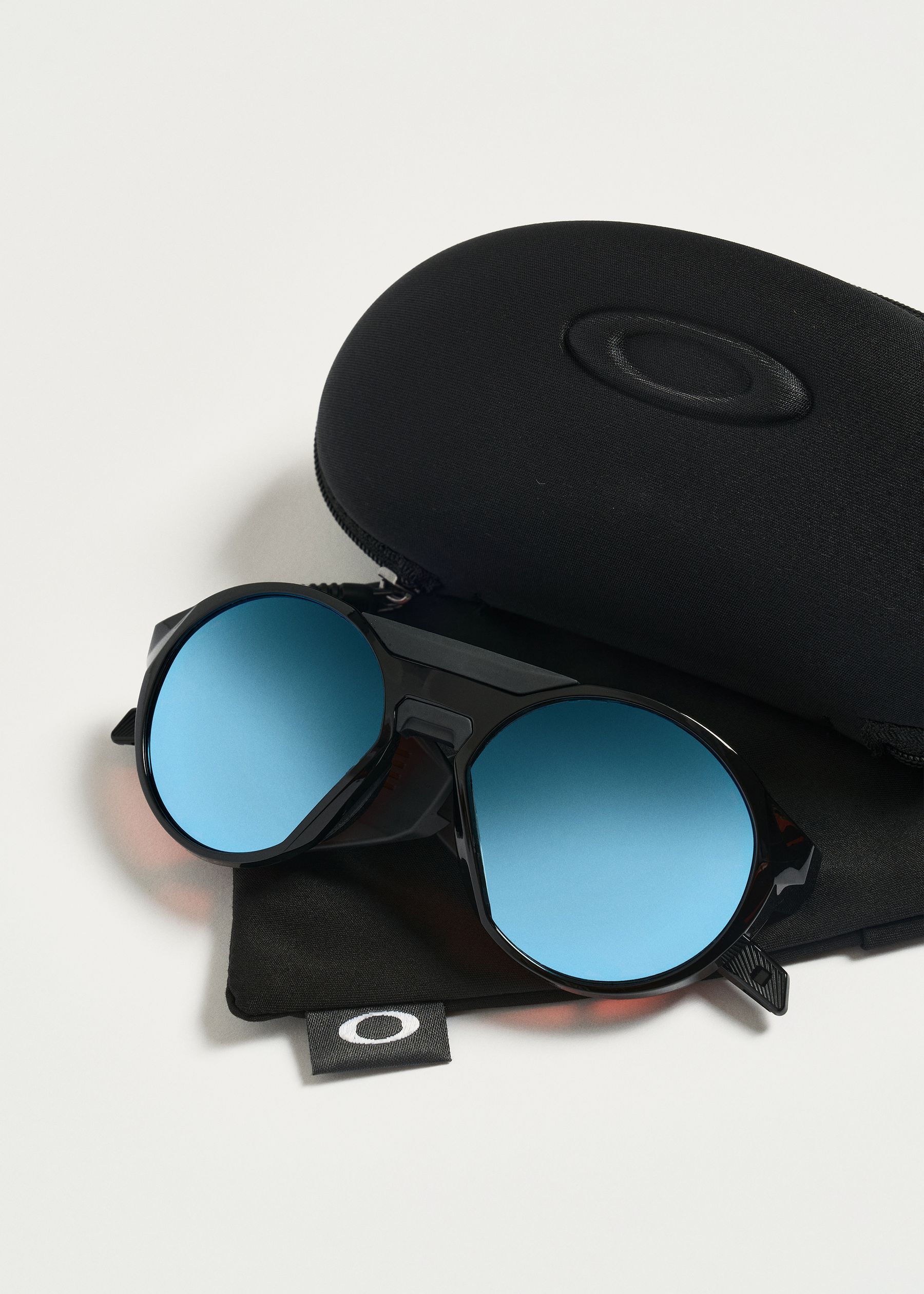 Image - 2 - Clifden Prizm Snow Sapphire Sunglasses