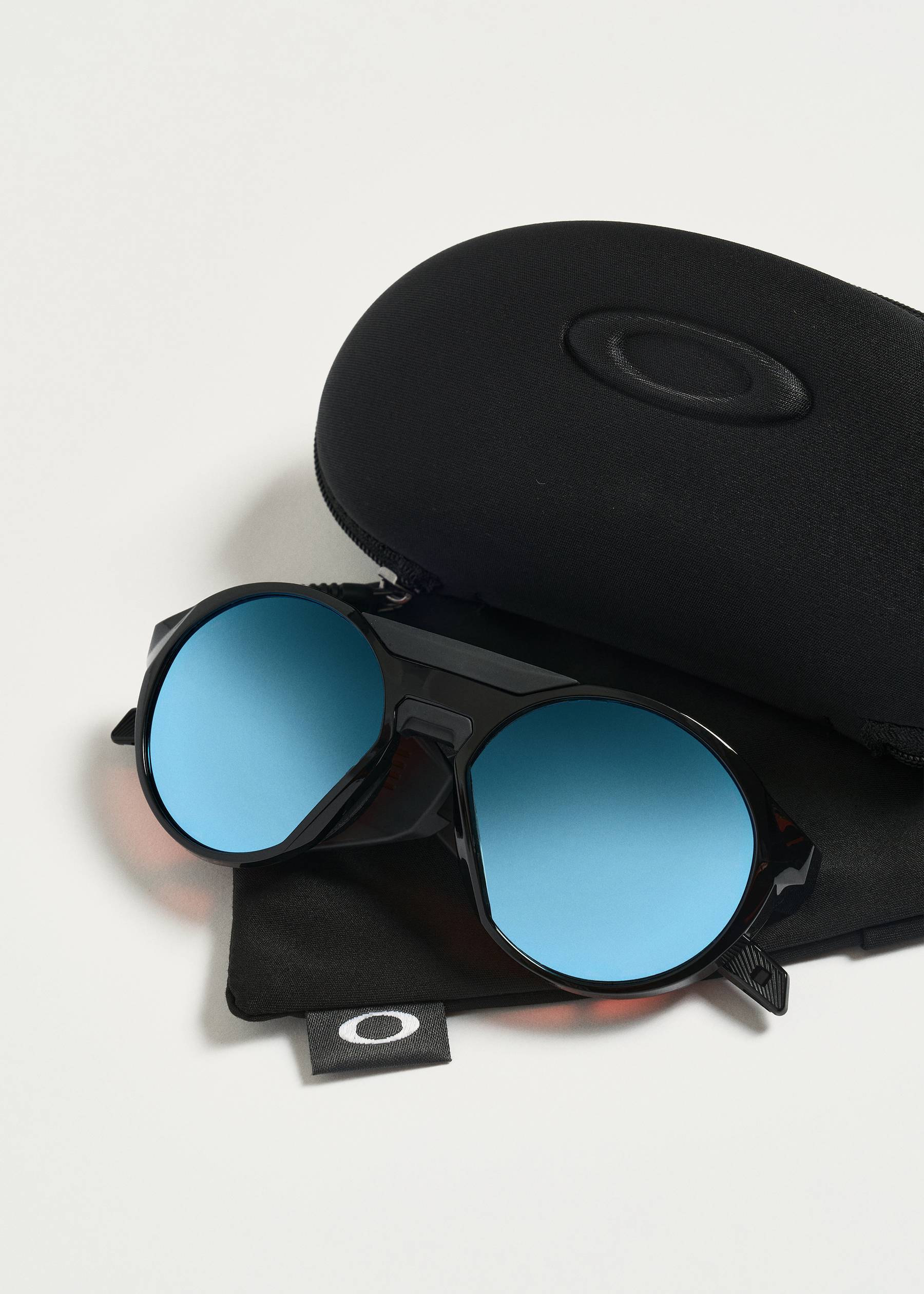 Image - 2 - Clifden Prizm Snow Sapphire Sunglasses