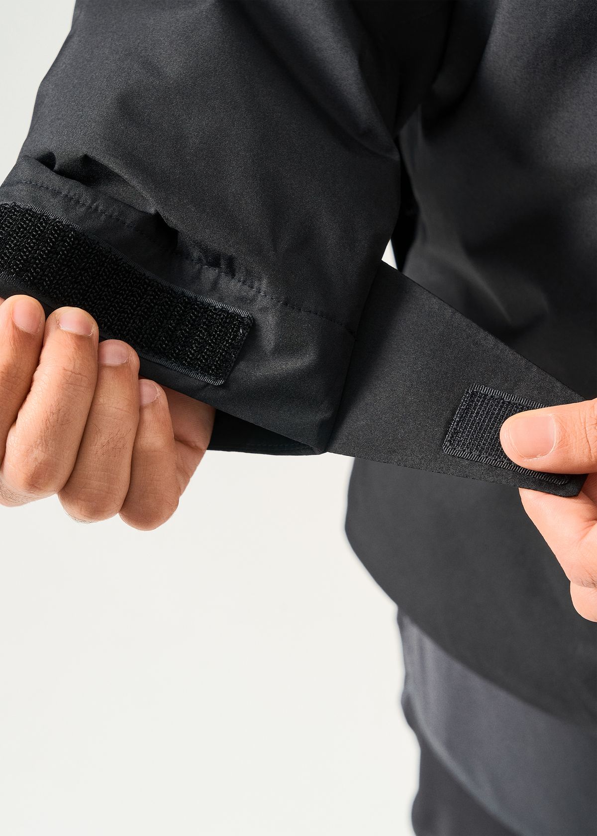 Adjustable cuffs