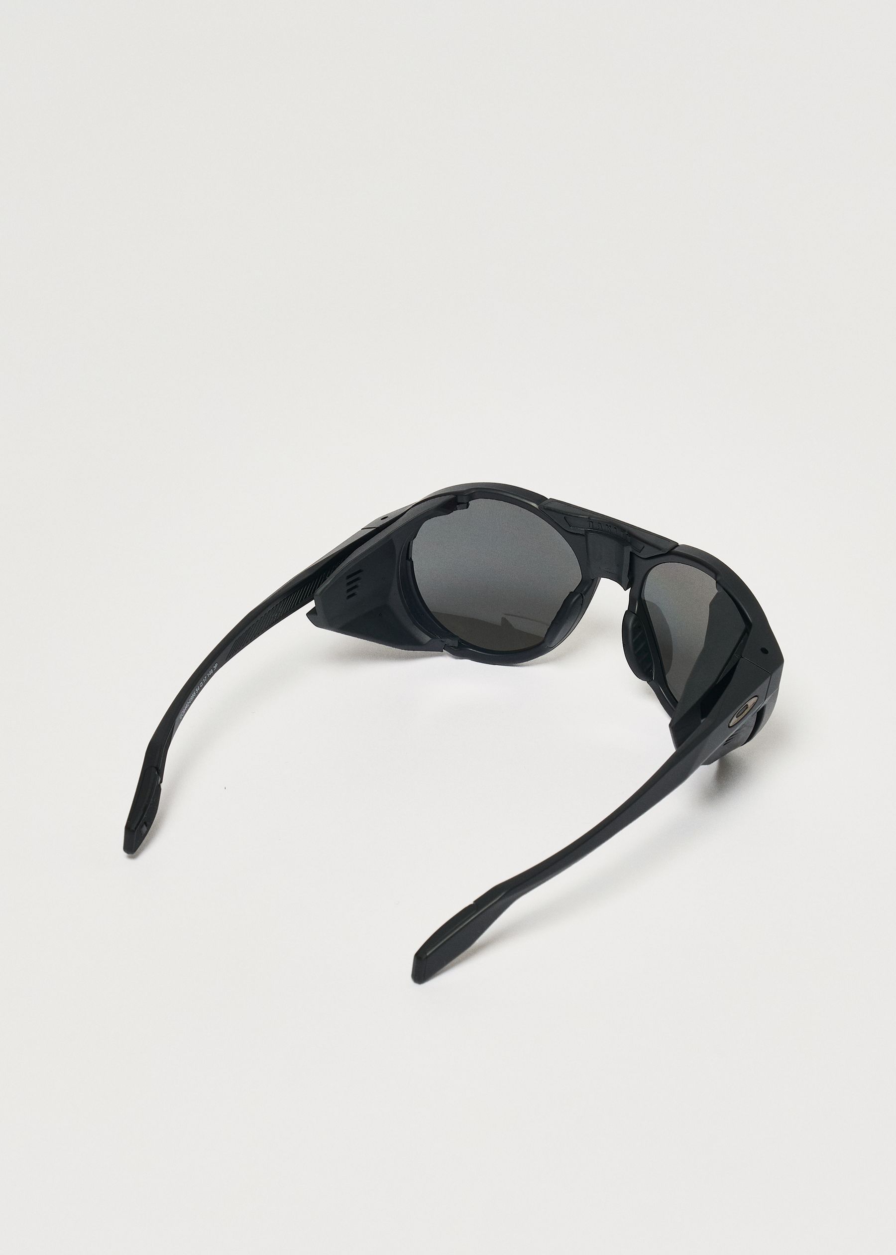 Image - 2 - Clifden Matte Black / Prizm Black Polarised Sunglasses