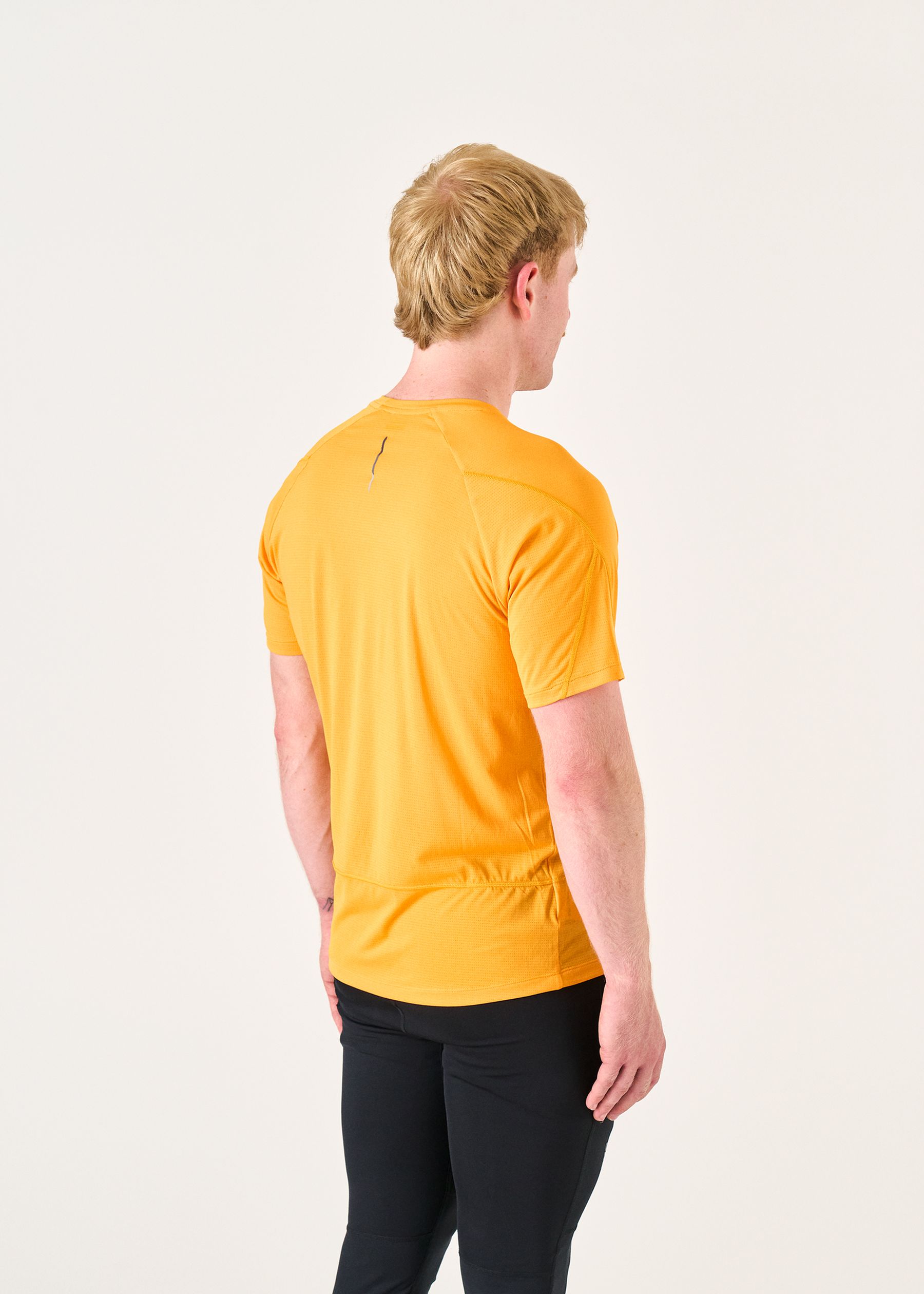 Image - 3 - Cross Run GFX T-Shirt
