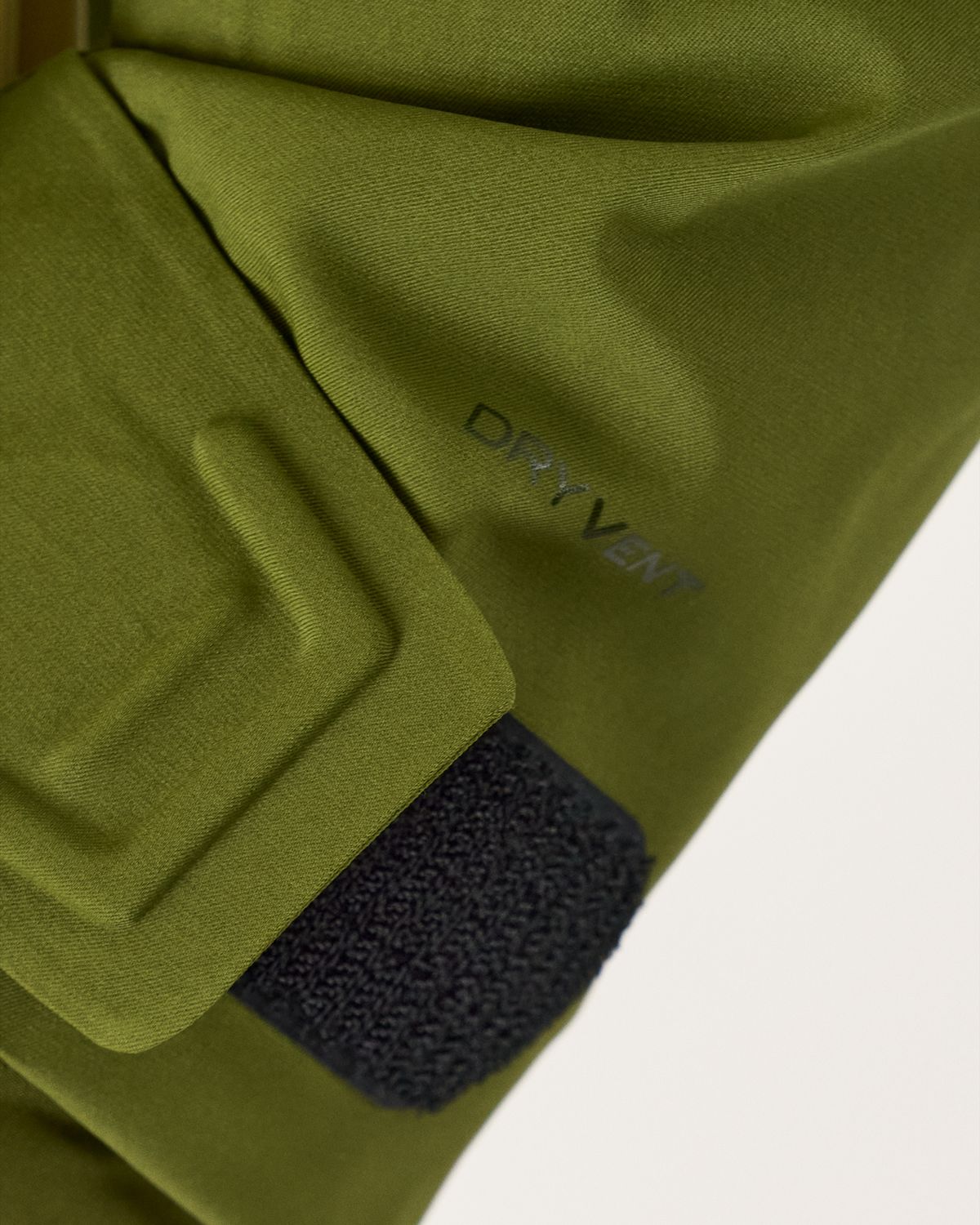 4-Way Stretch DryVent