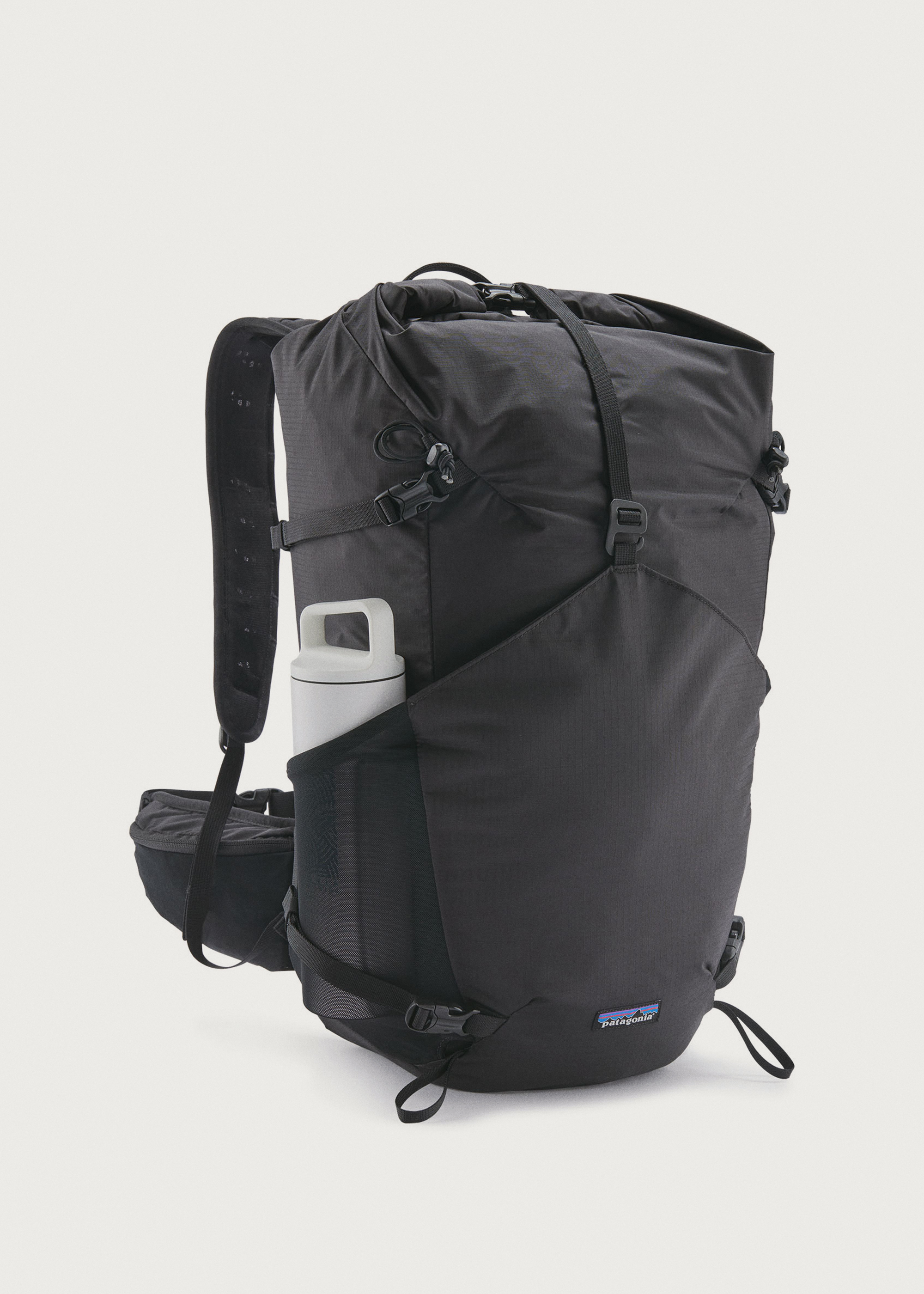Patagonia Altvia Pack 36L ブラック Patagonia Altvia 36L Backpack - Reviews, Comparisons, Specs