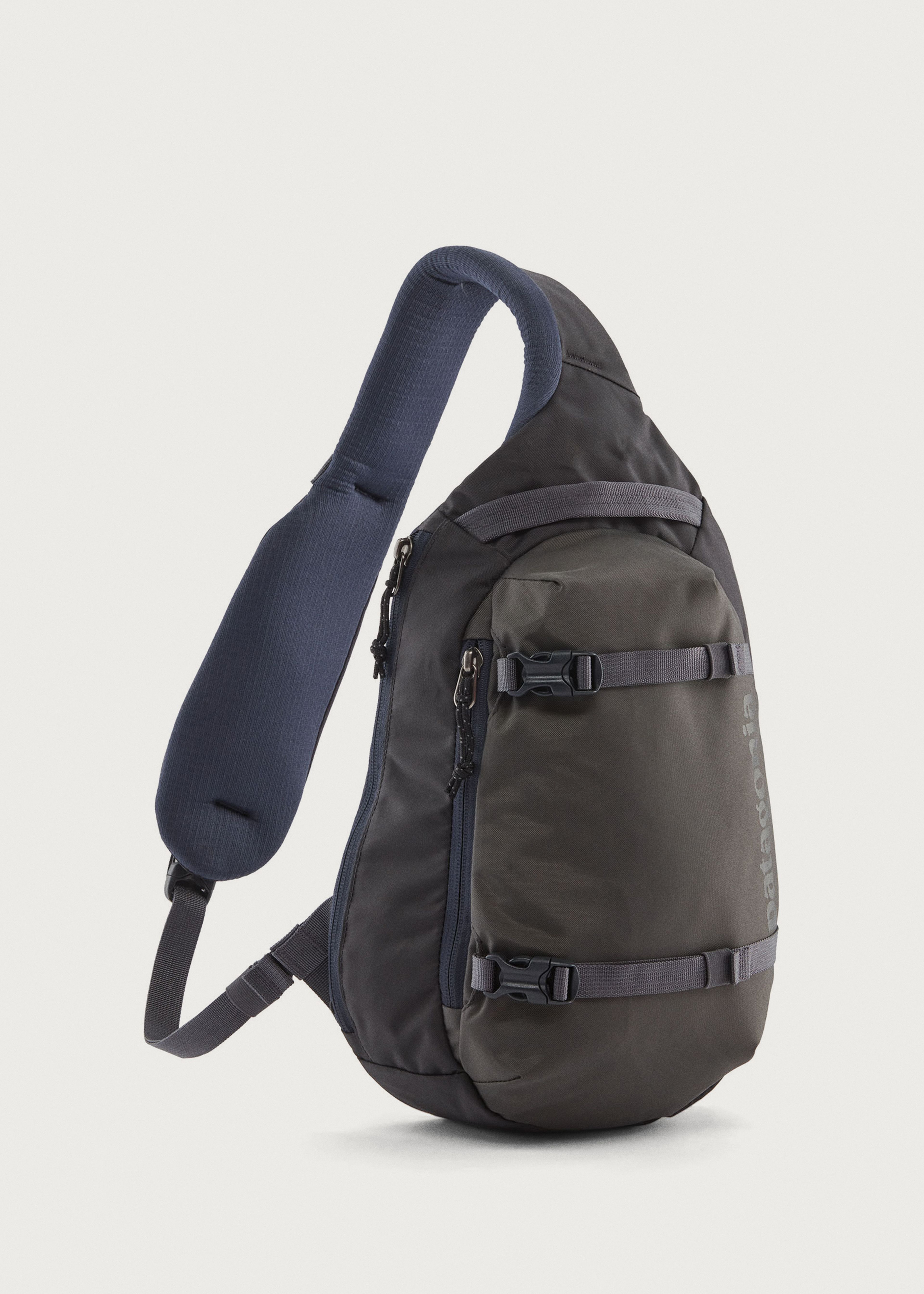 バッグ archive Patagonia Lightweight sling bag Patagonia Atom Sling 8L , rucsac urban | Unisex genți de laptop și