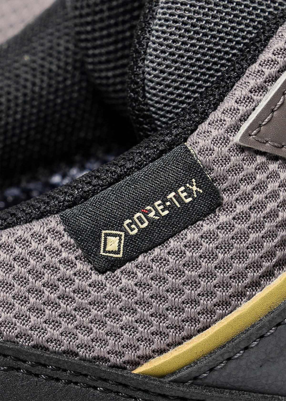 GORE-TEX waterproof protection