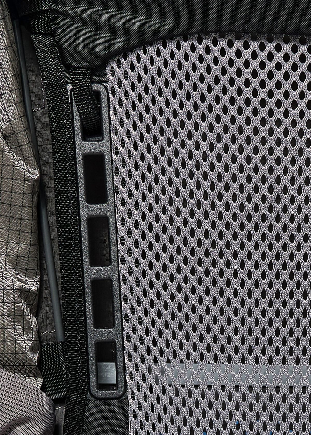 Adjustable torso length