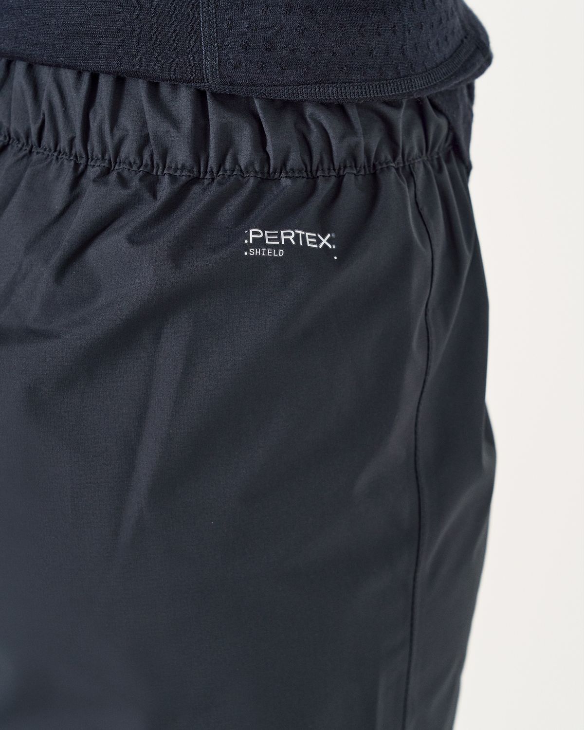 Pertex Shield Revolve 2.5-layer waterproof protection