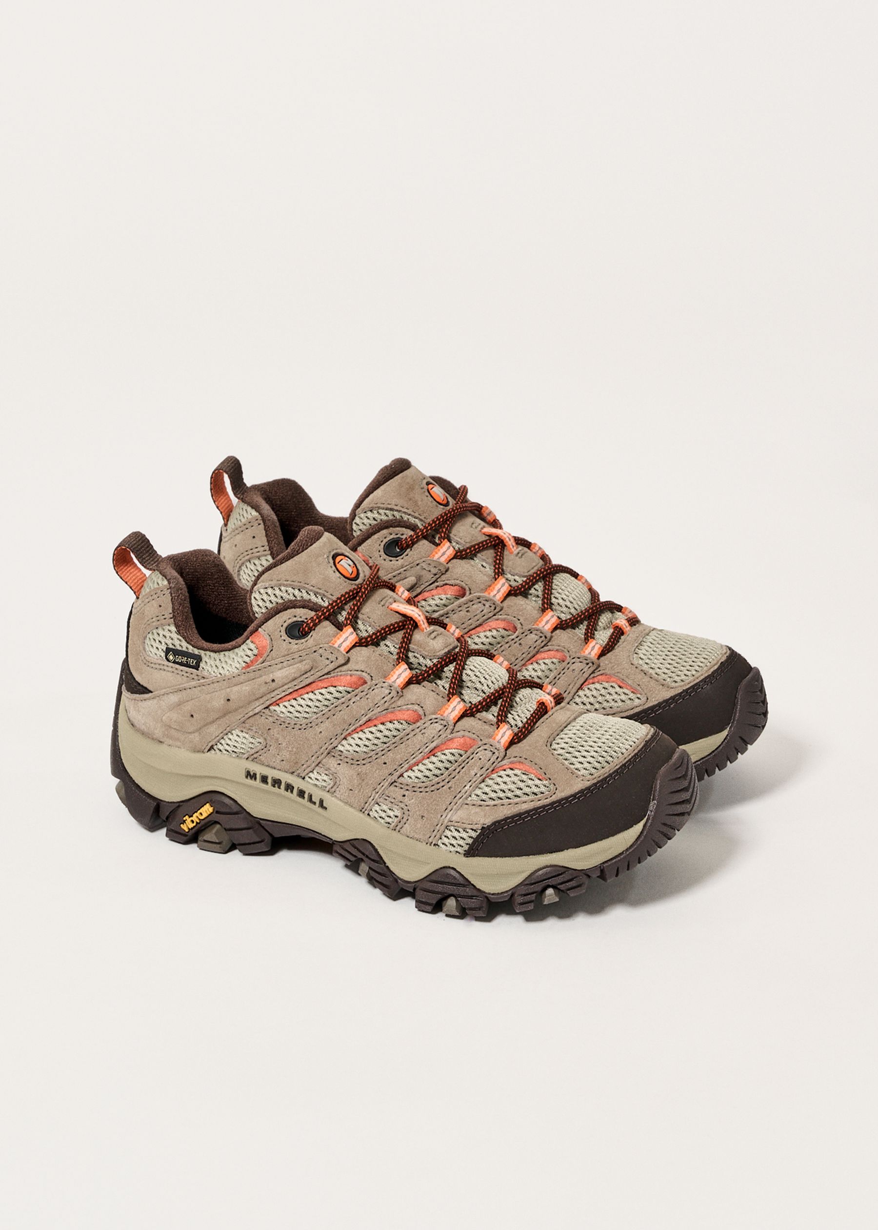 Image - 2 - Moab 3 GORE-TEX Walking Shoes