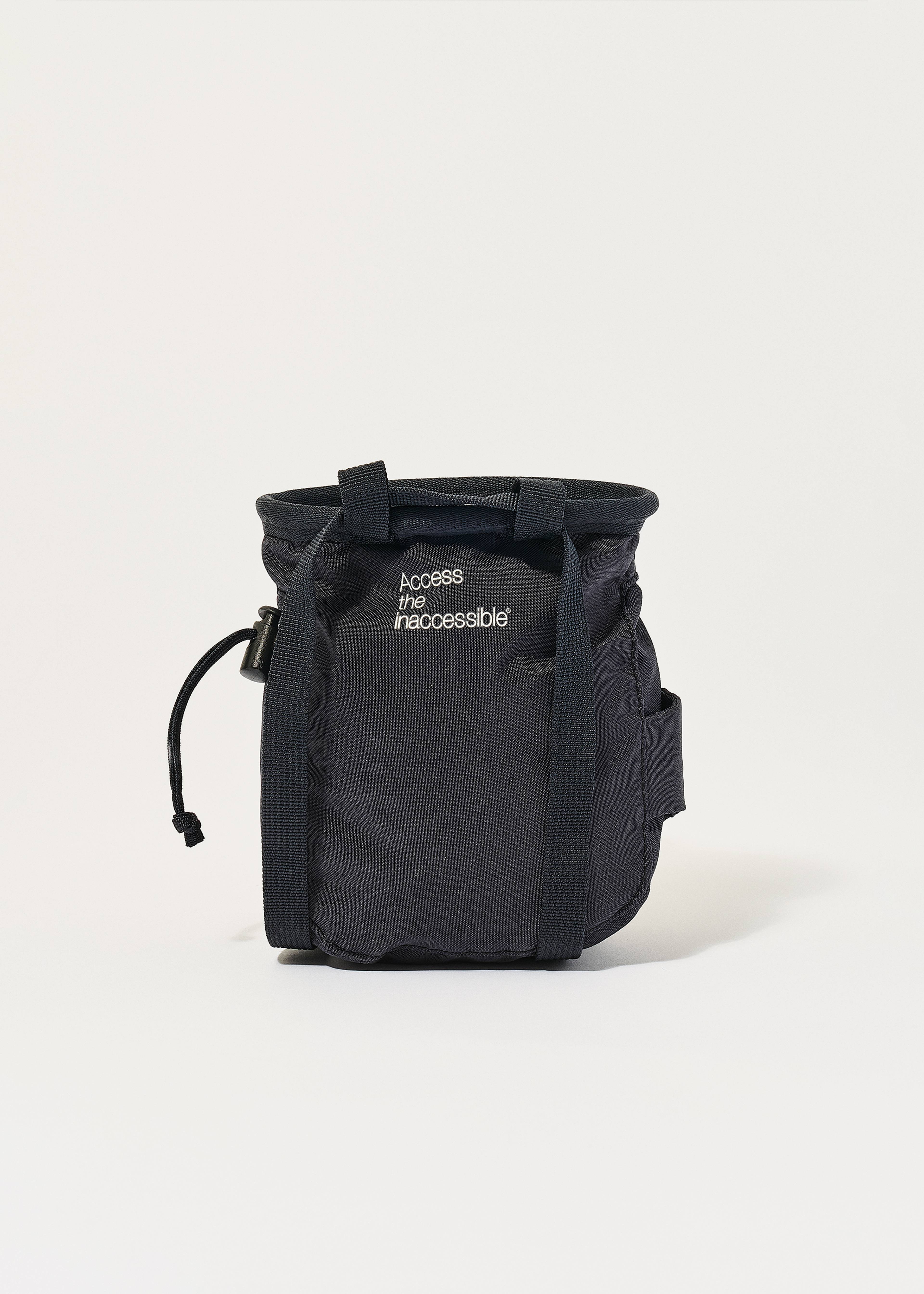 wake sapporo MOPS WAKE Chalk Bag ポーチ filters:format(jpeg):quality(80)