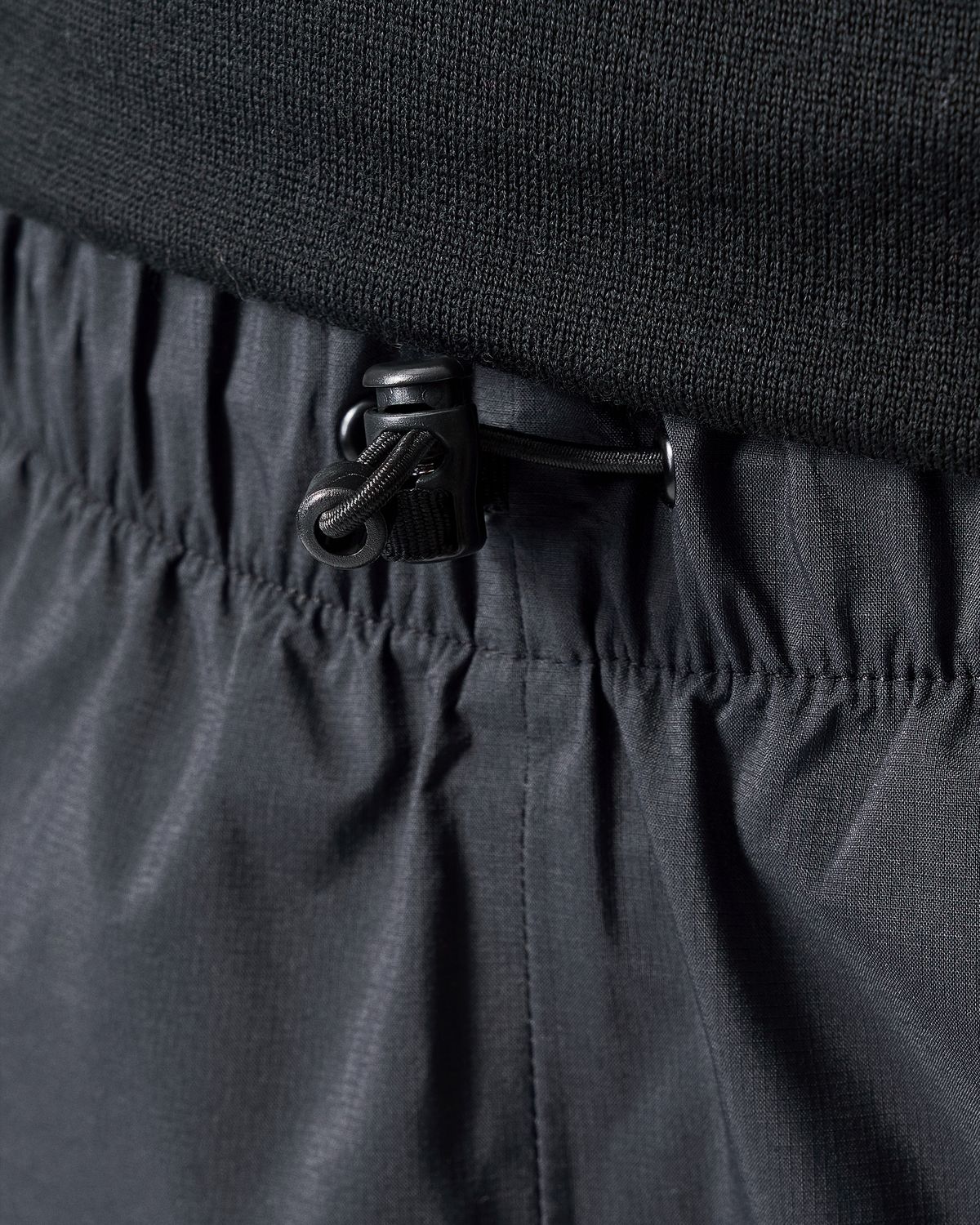 Elasticated and adjustable waist