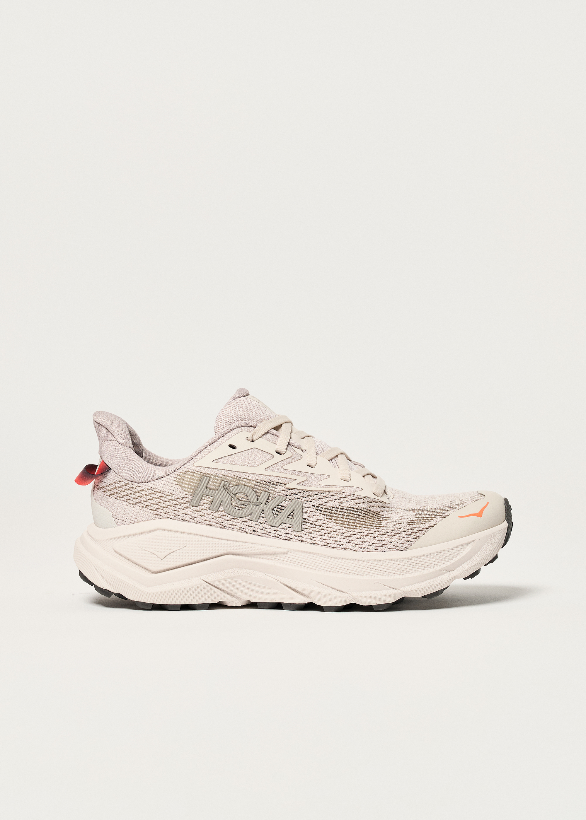 HOKA Challenger 8 Trail Running Shoes