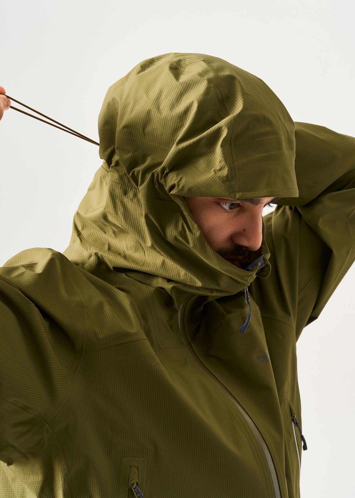 Adjustable hood