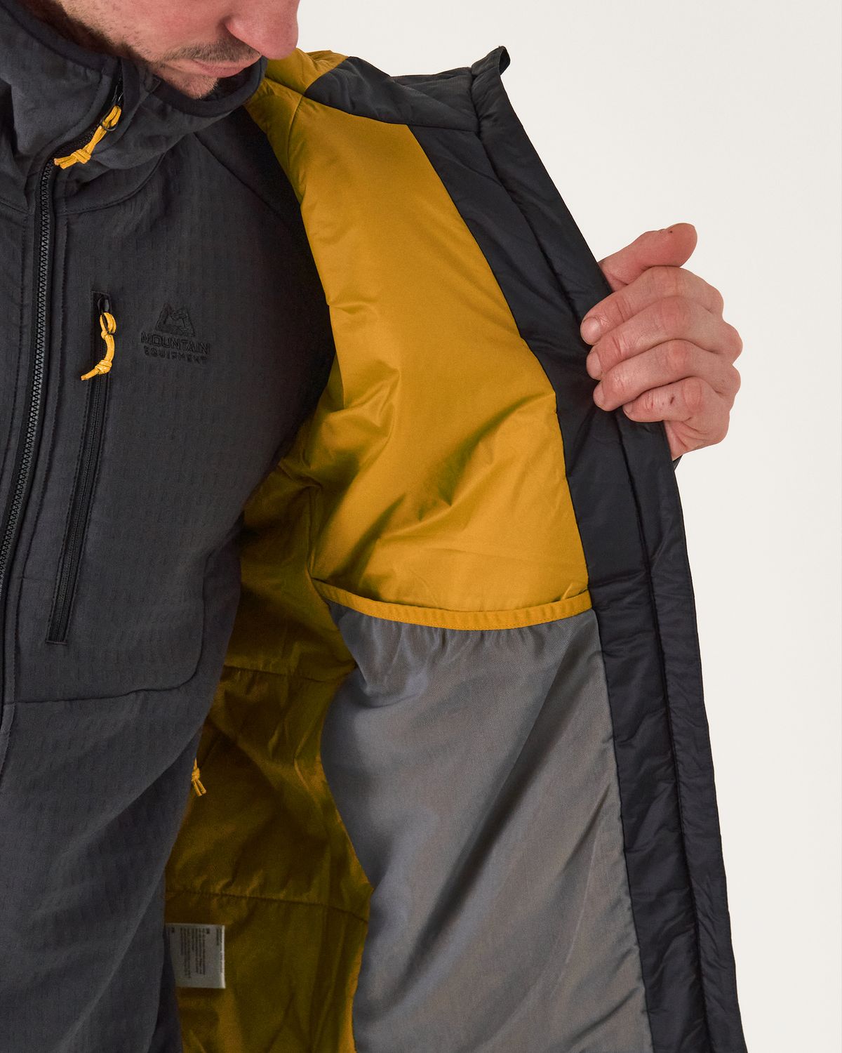 Internal drop pocket   