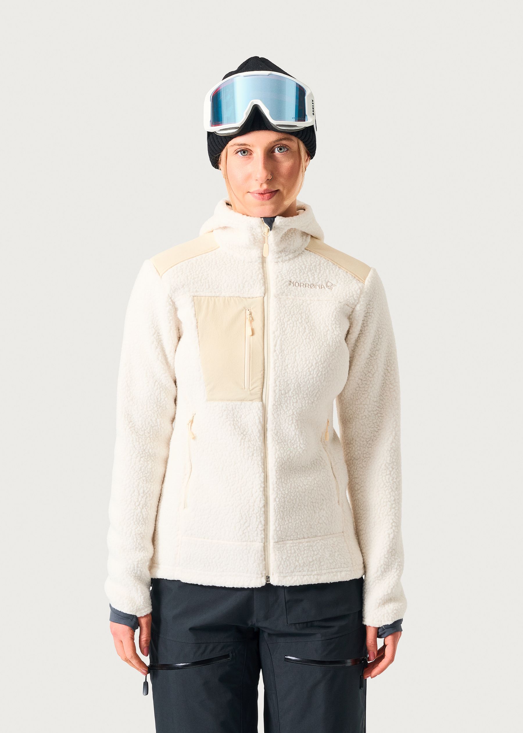 Image - 1 - Trolveggen Warm3 Zip Hood