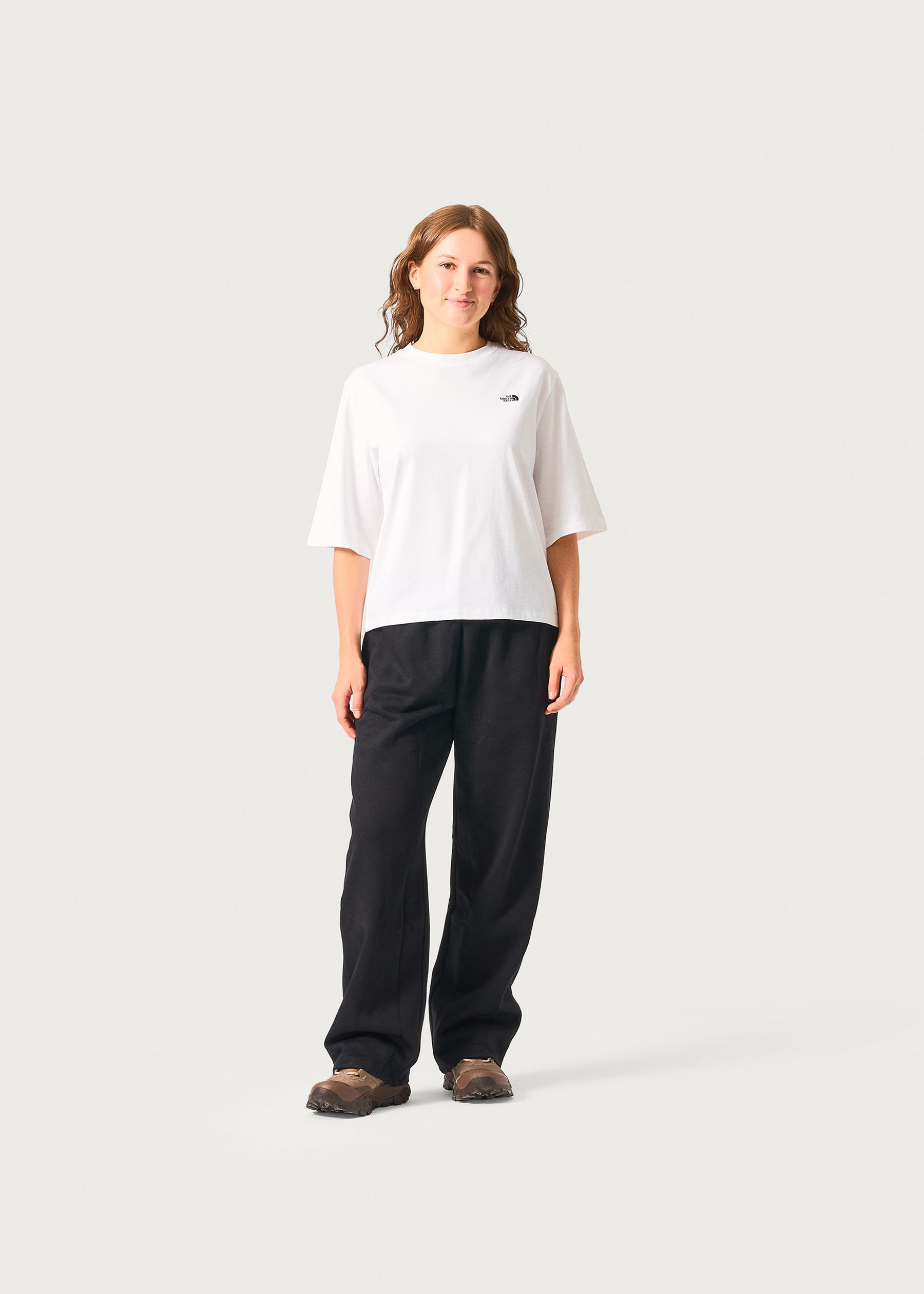 Image - 2 - TNF Essential Simple Dome Boxy Relaxed Tee