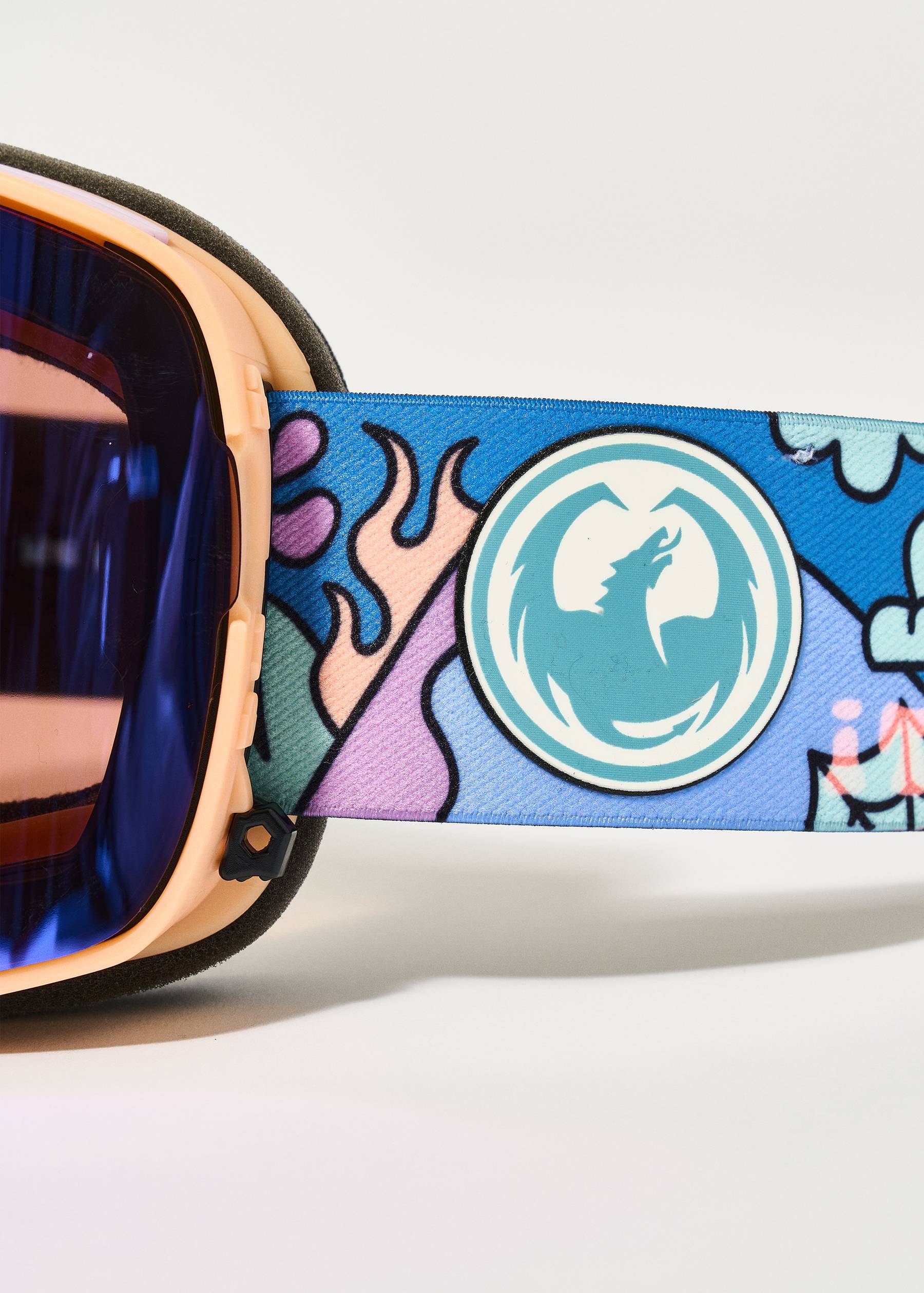 Dragon NFX2 Kimmy Fasani Signature / Lumalens Purple Ionized Goggles