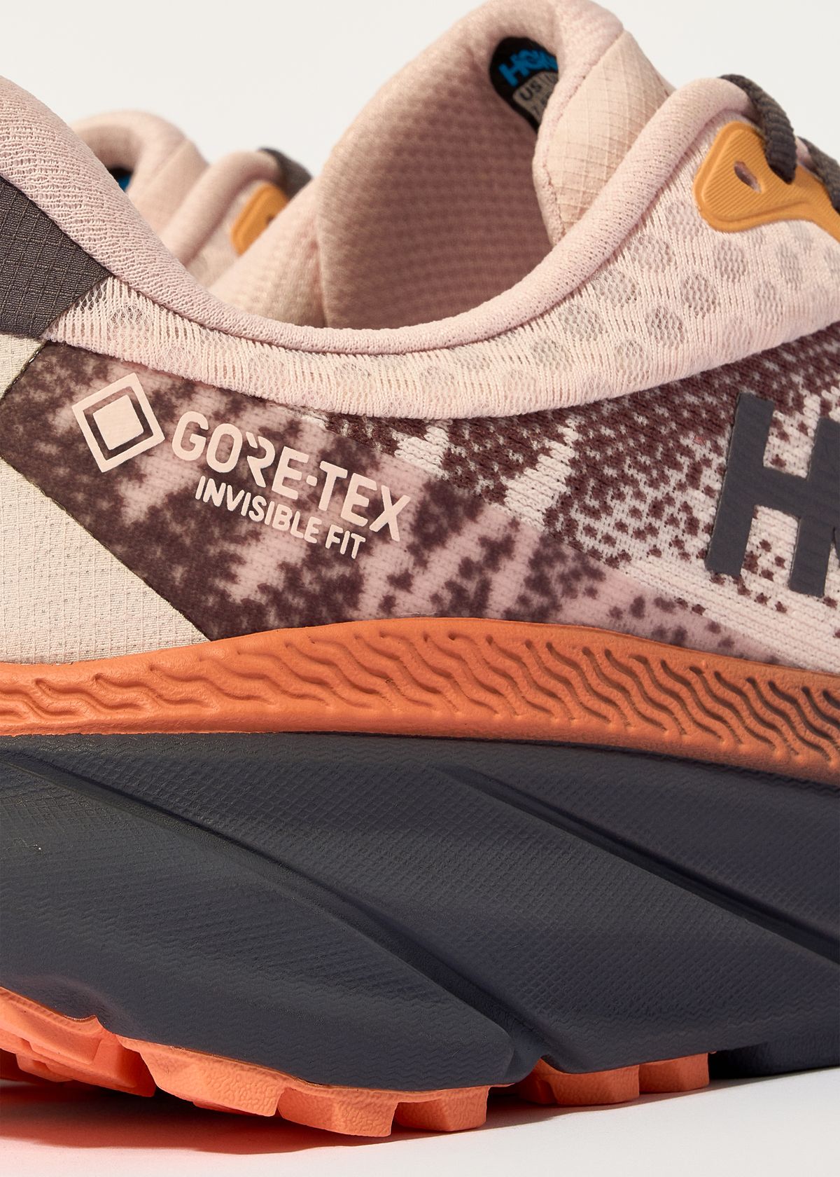 GORE-TEX Invisible Fit waterproof protection