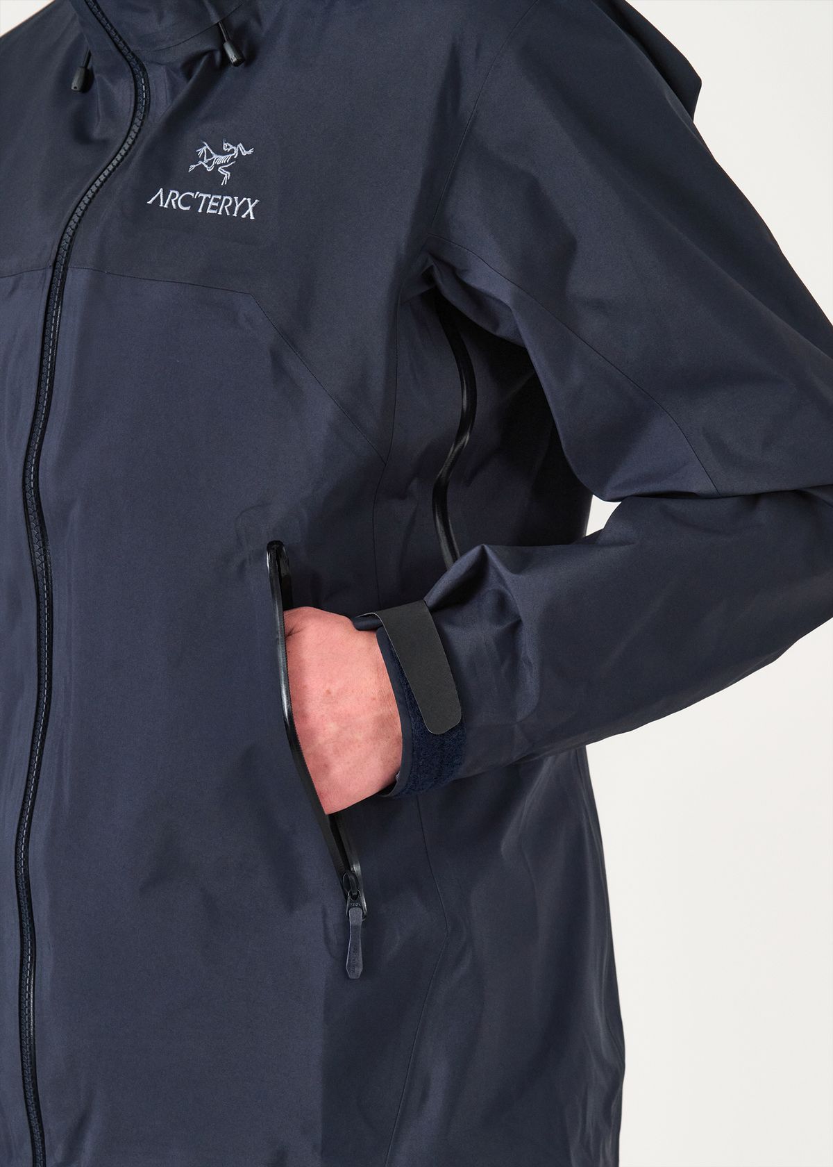 Zipped hand pockets with WaterTight zips