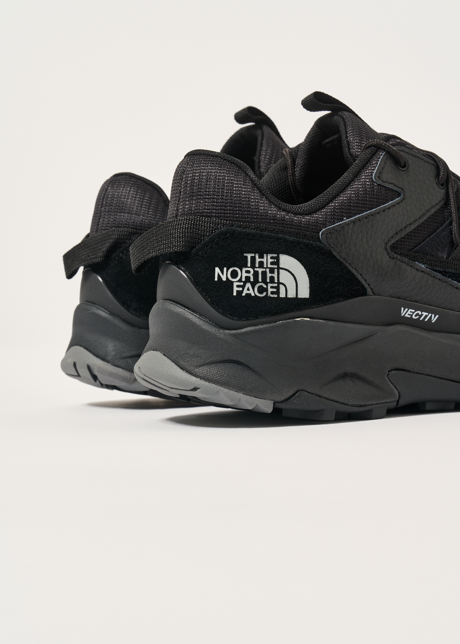 靴 THE NORTH FACE VECTIV TARAVAL BREEZE THE NORTH FACE (ザノースフェイス) VECTIV Taraval Breeze