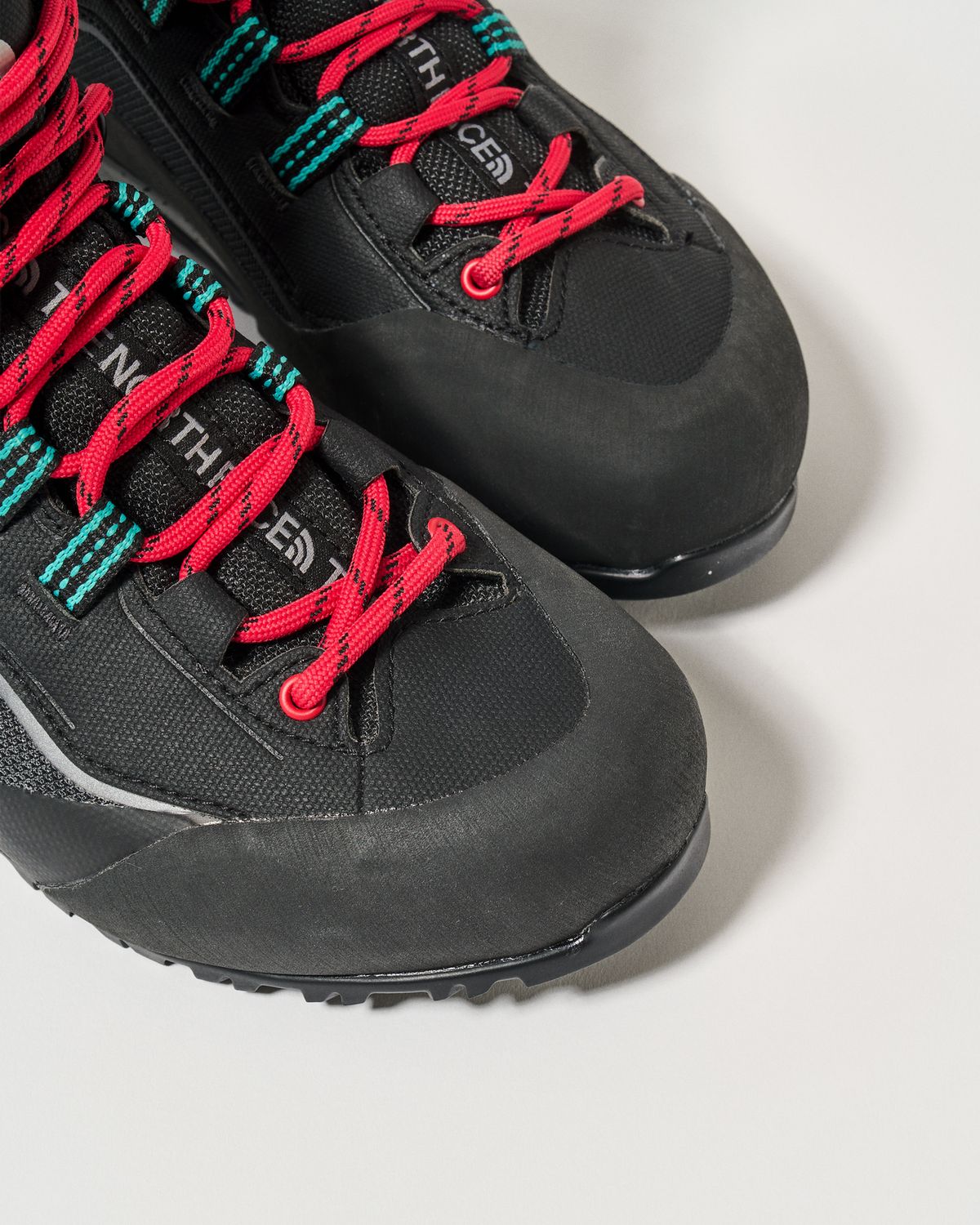 Rubber rand & toe cap