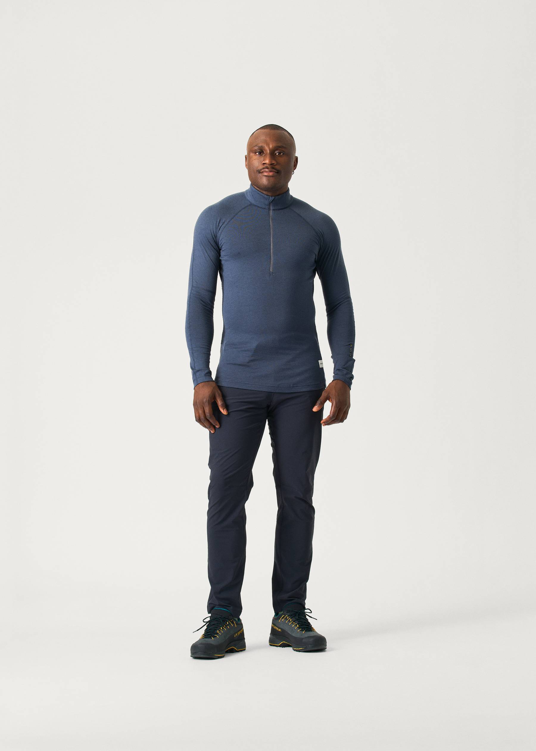 Image - 2 - Flatiron 185 Merino Long Sleeve Zip Neck