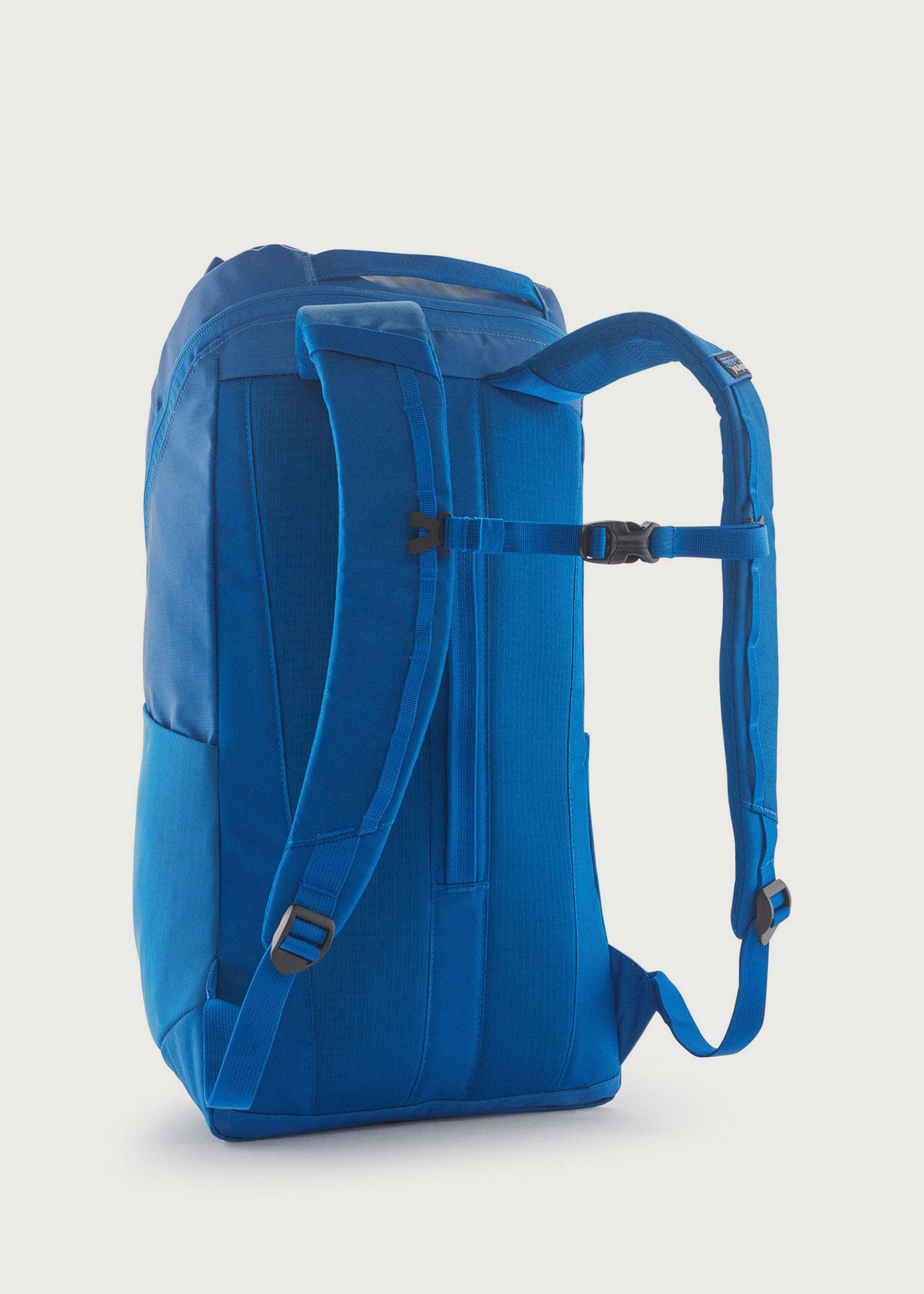 Image - 2 - Black Hole Pack 25L