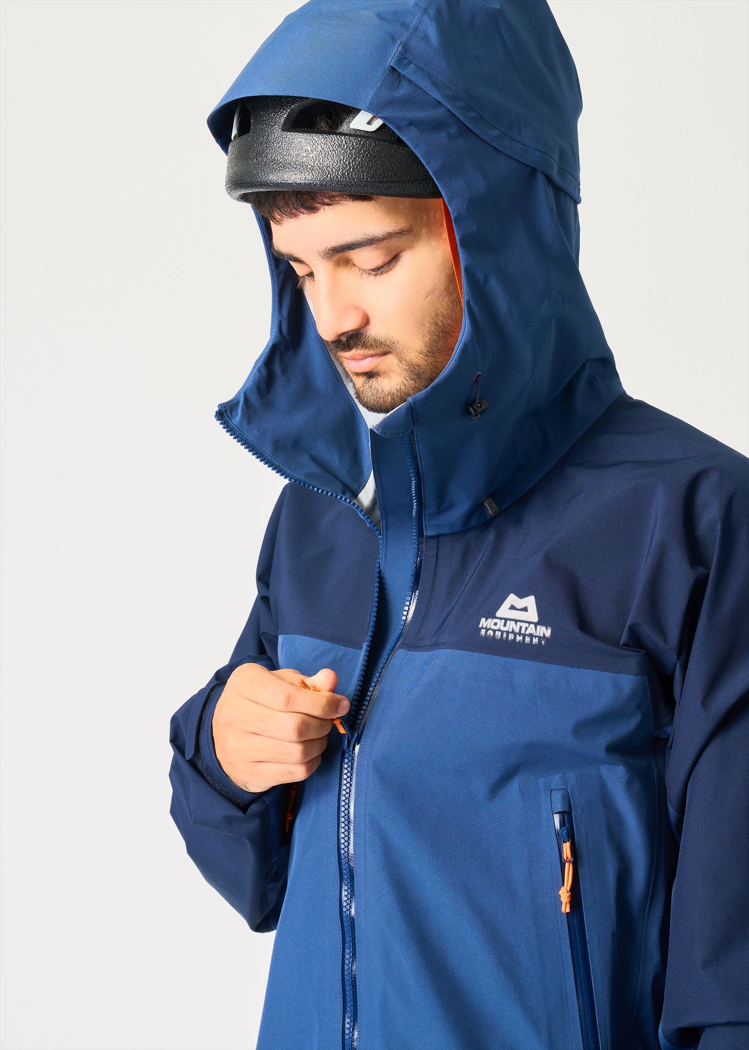 Adjustable Mountain HC (helmet compatible) hood    