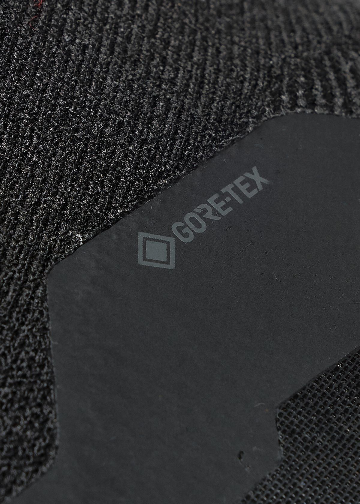 GORE-TEX Invisible Fit waterproof protection