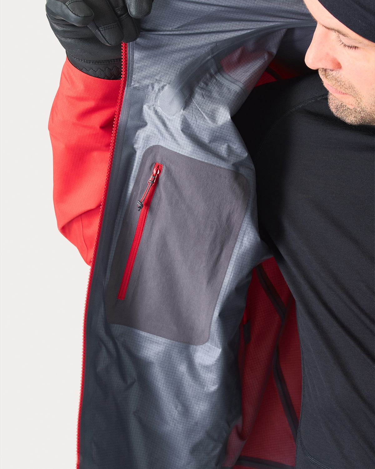 Internal drop pocket