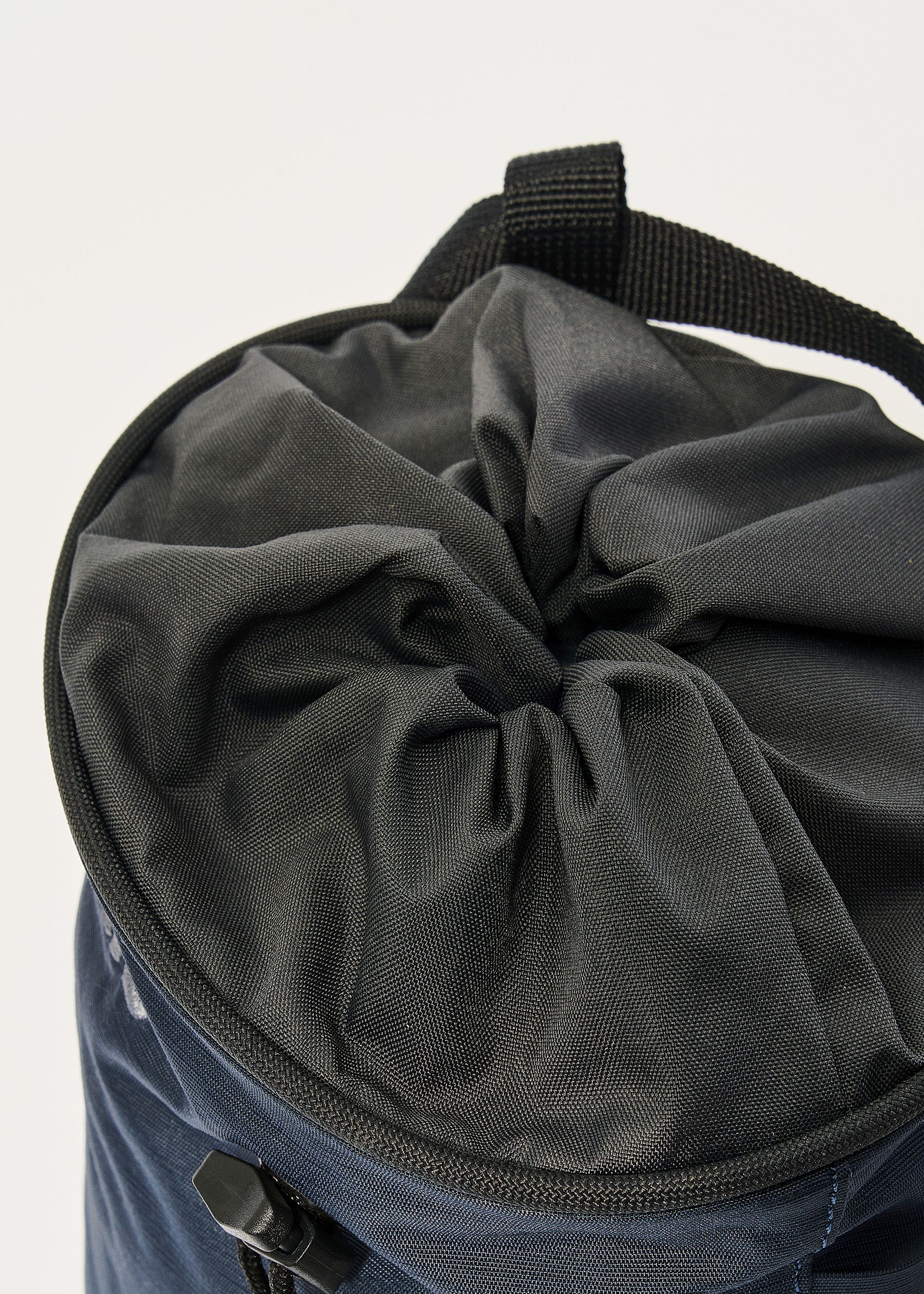 Image - 3 - Rodeo Large Chalk Bag