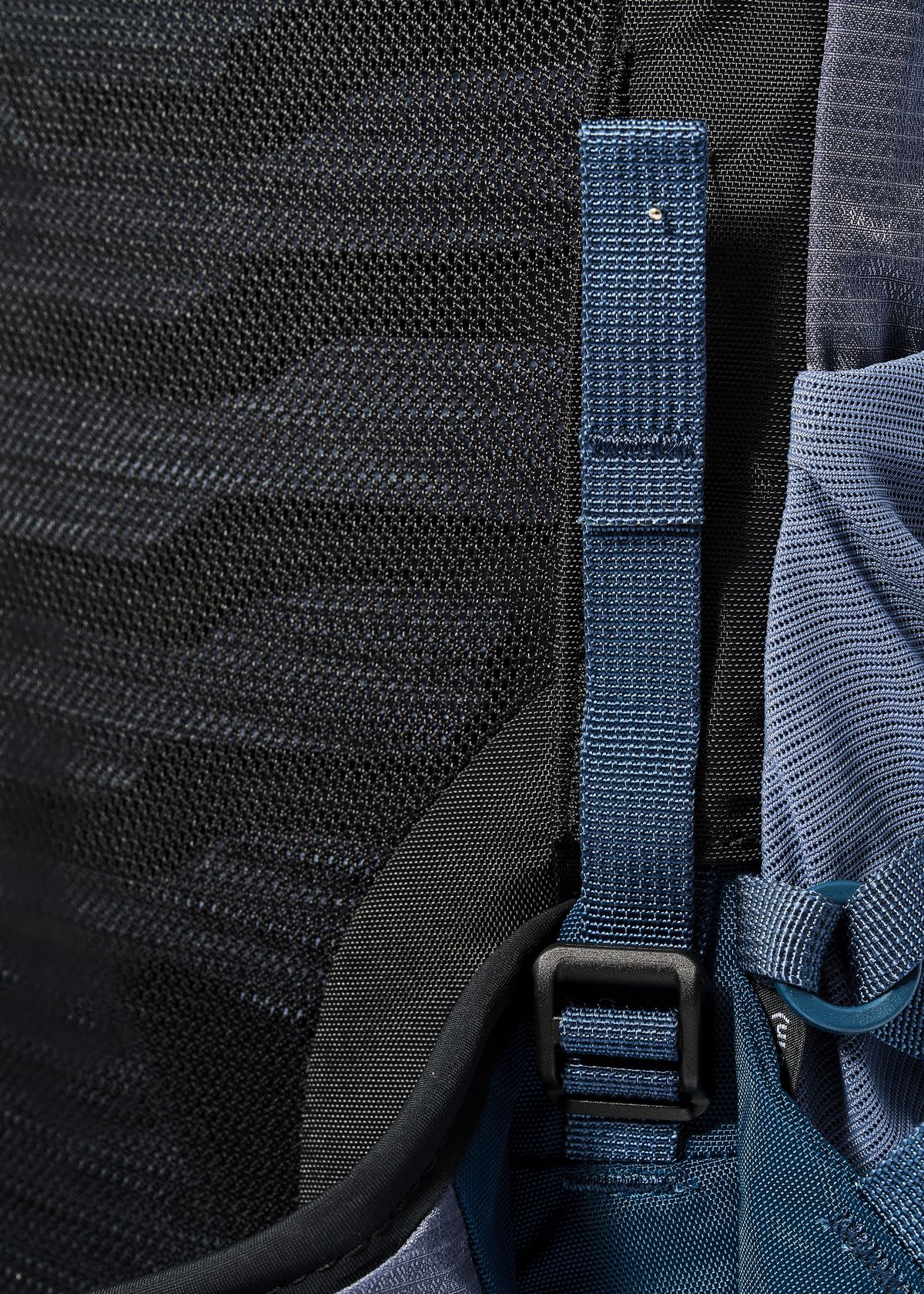 Adjustable torso length  