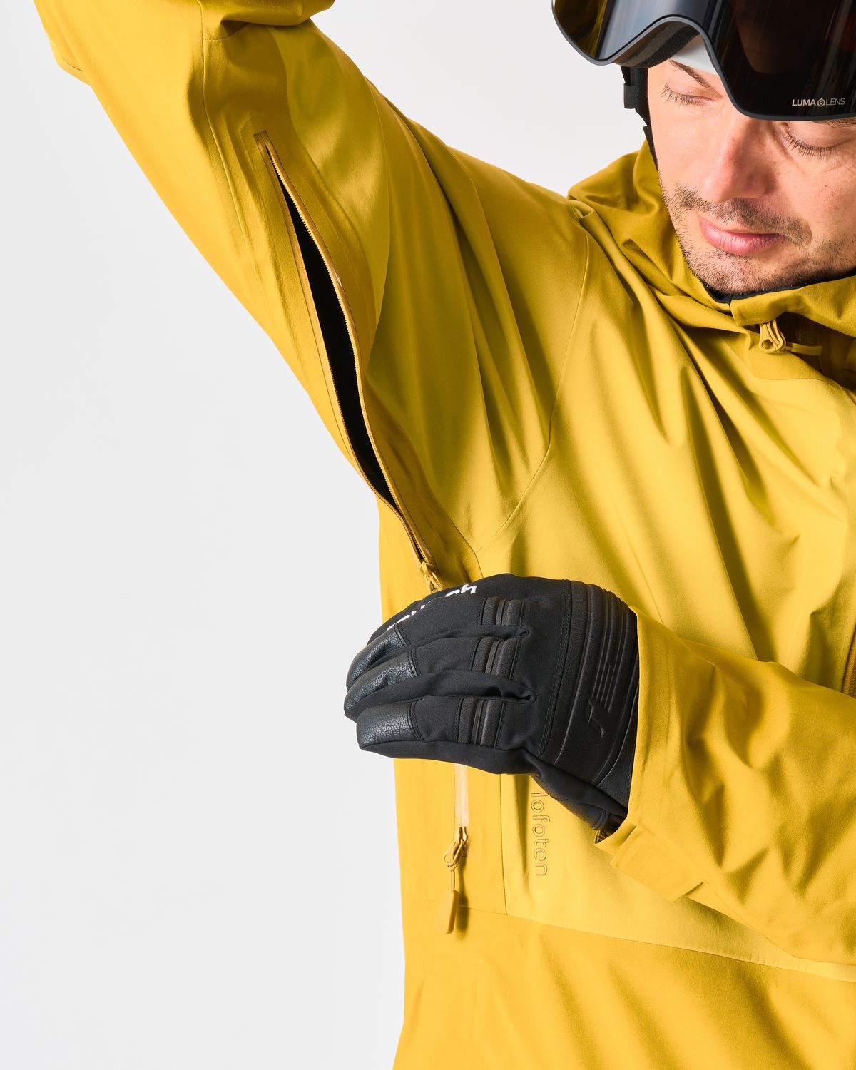 Underarm Venting Zips