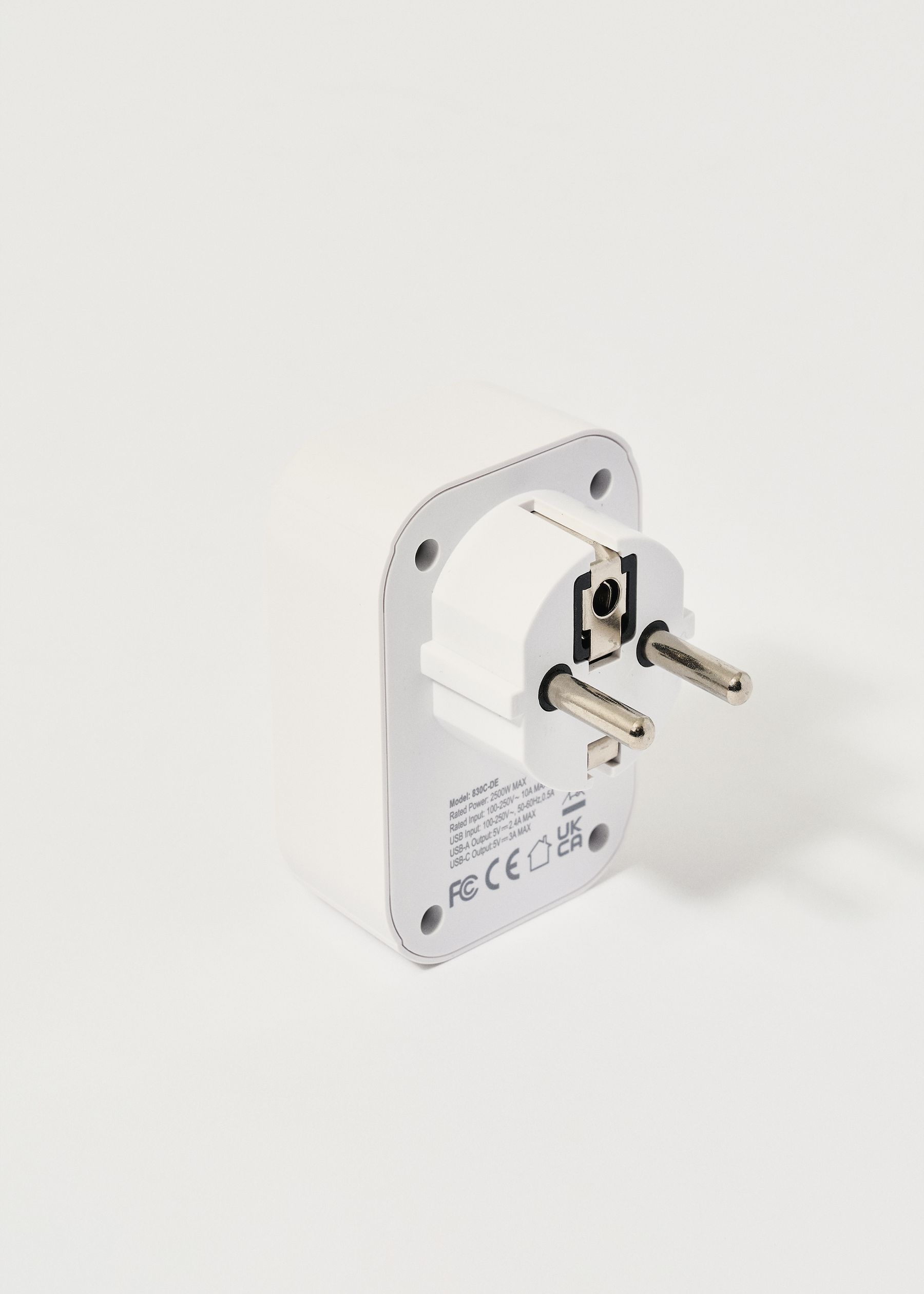 Image - 3 - European Adaptor + USB