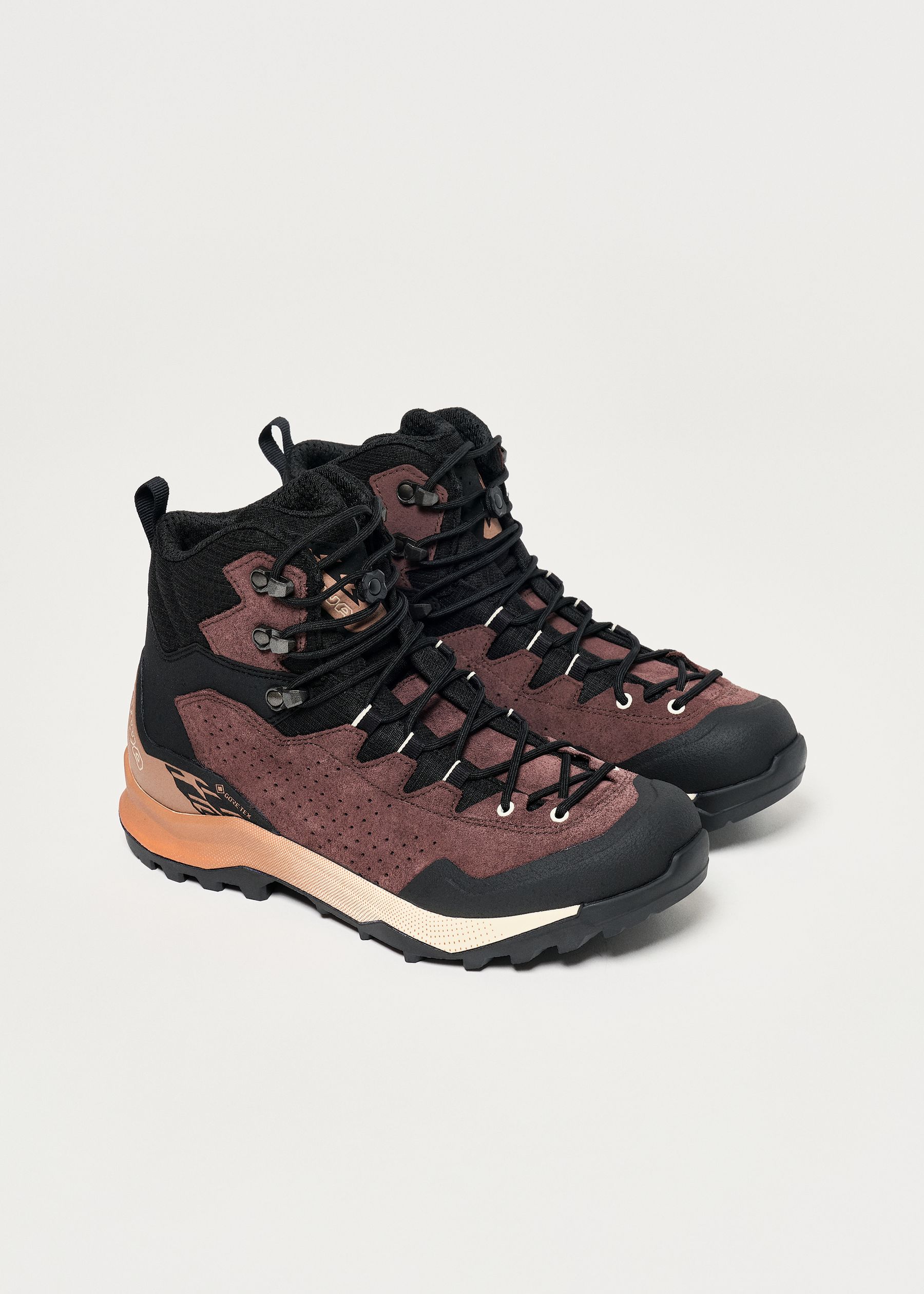 Image - 2 - Explorer Mid GORE-TEX Walking Boots