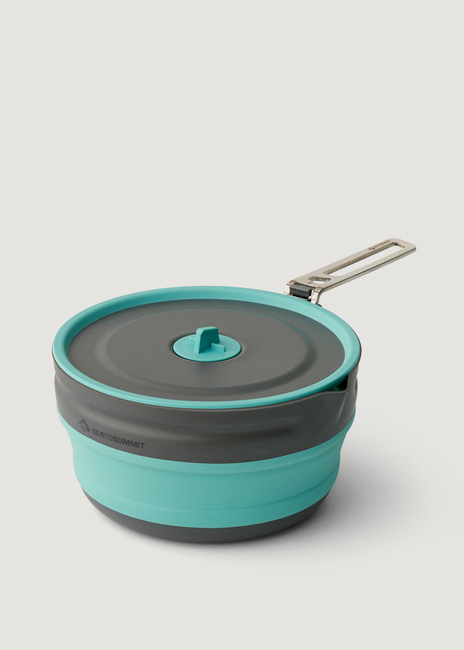 Image - 1 - Frontier Ultralight Collapsible Pouring Pot 2.2L