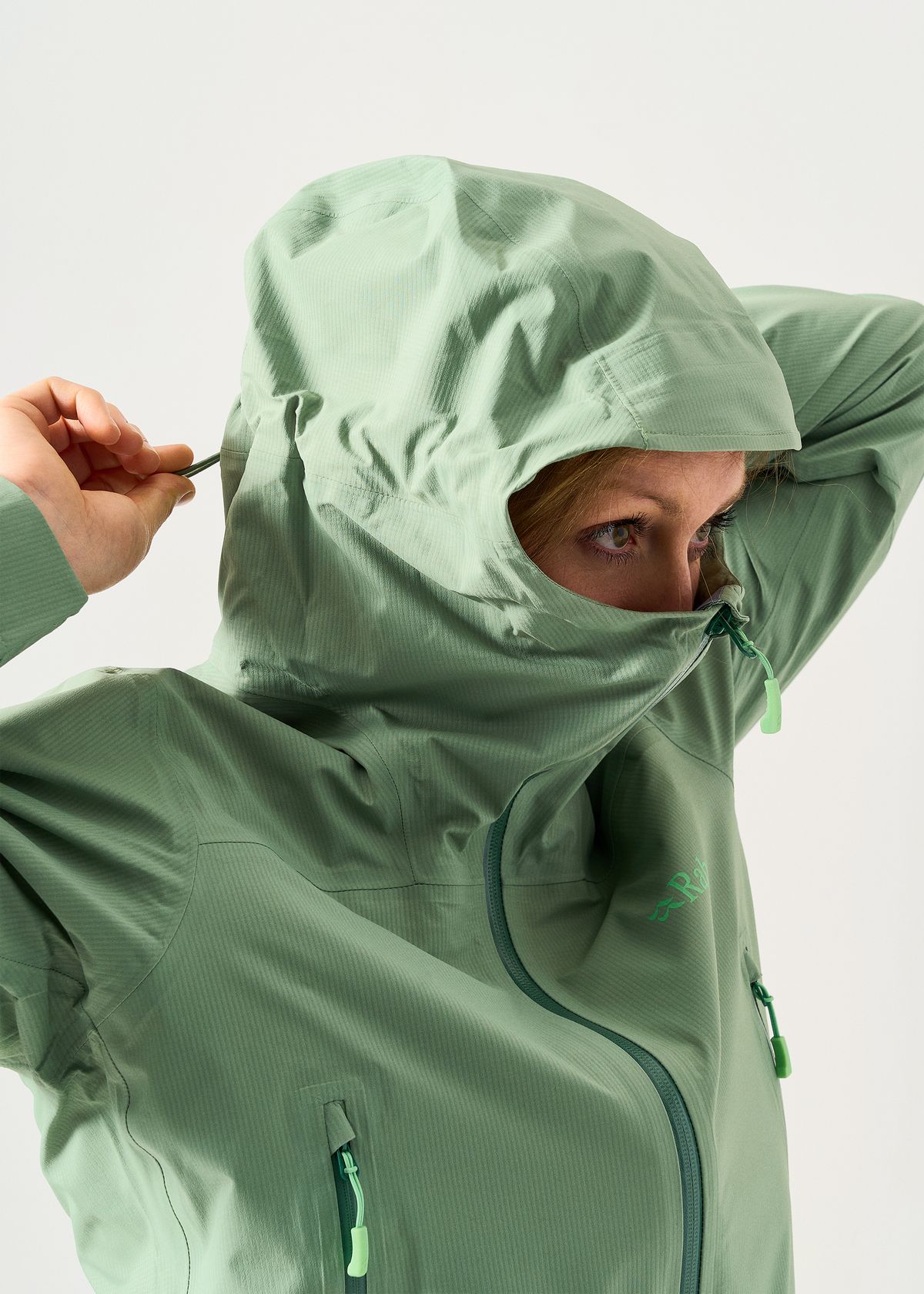 Adjustable hood
