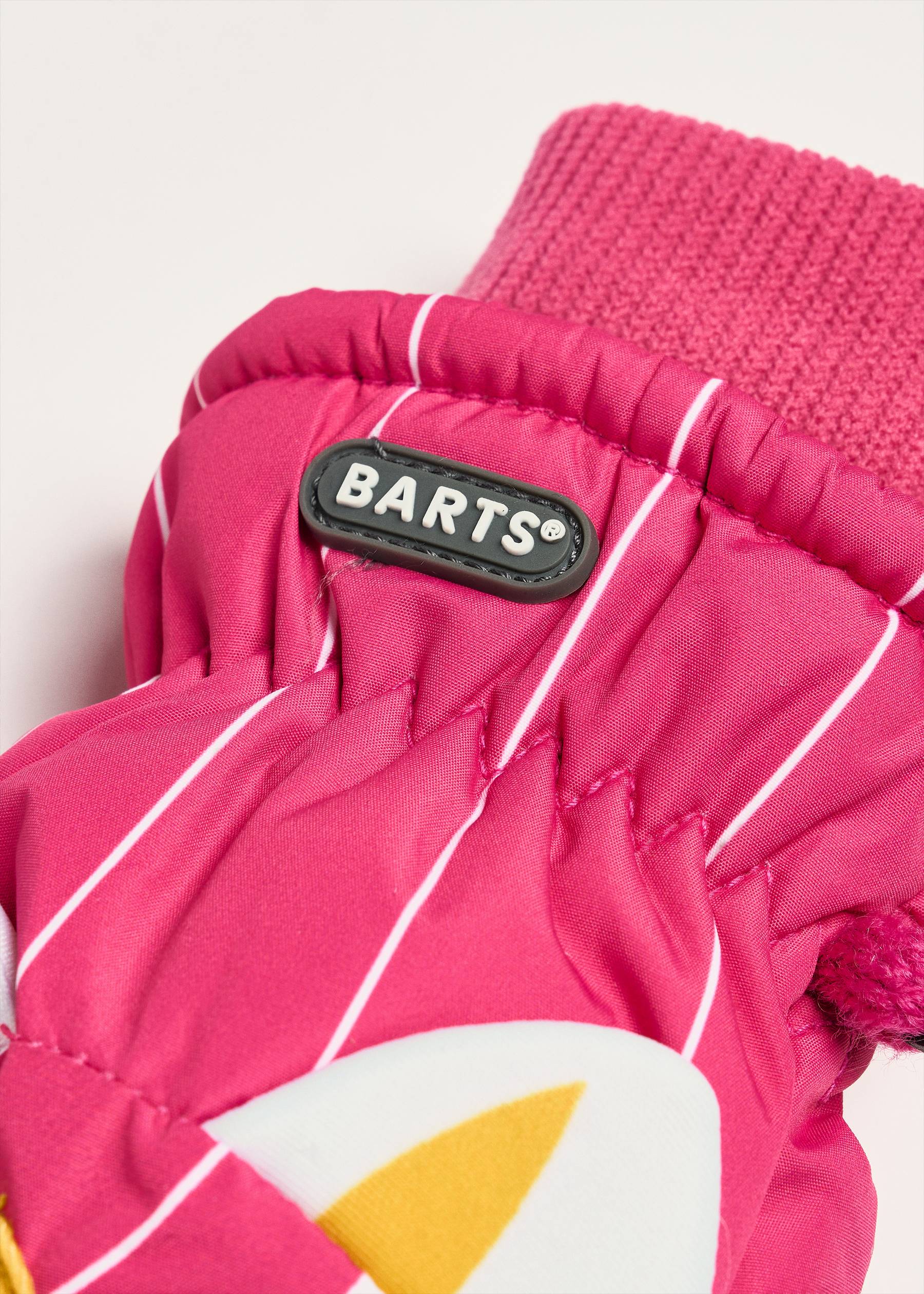 Image - 3 - Kids 3D Nylon Mittens