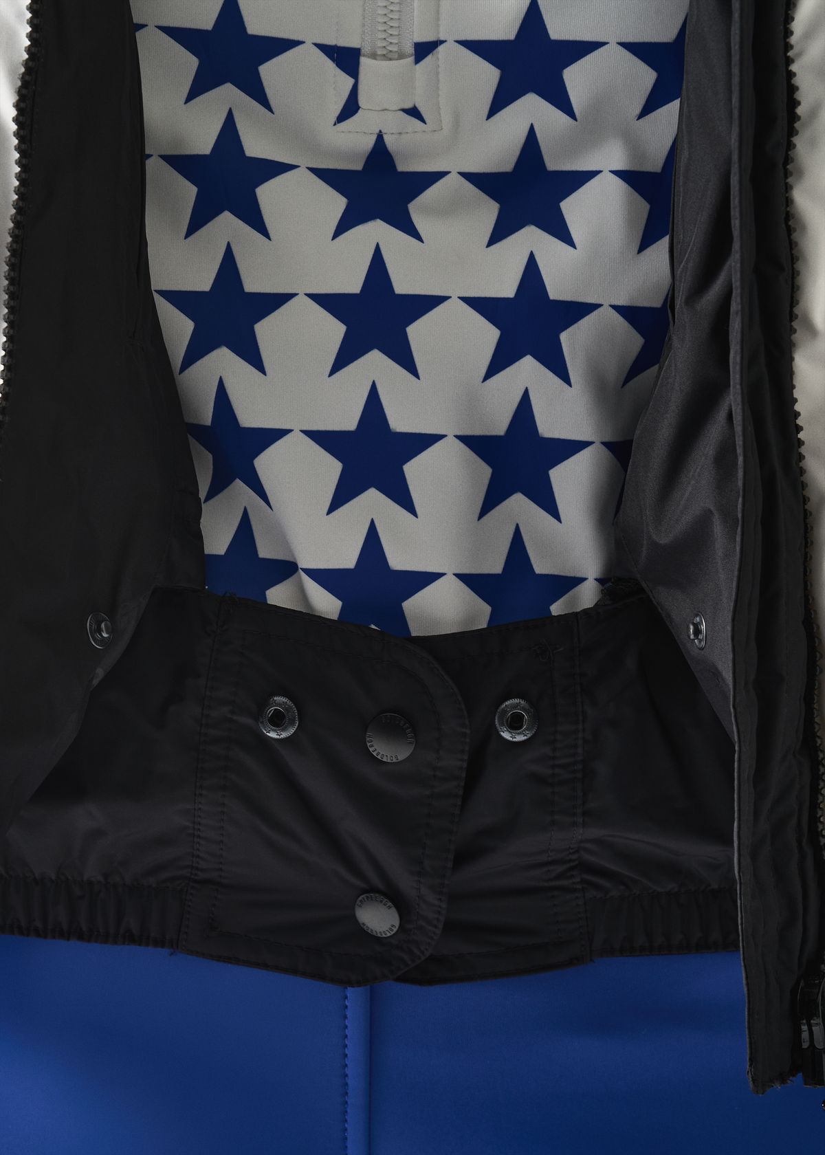 Removable snow skirt 