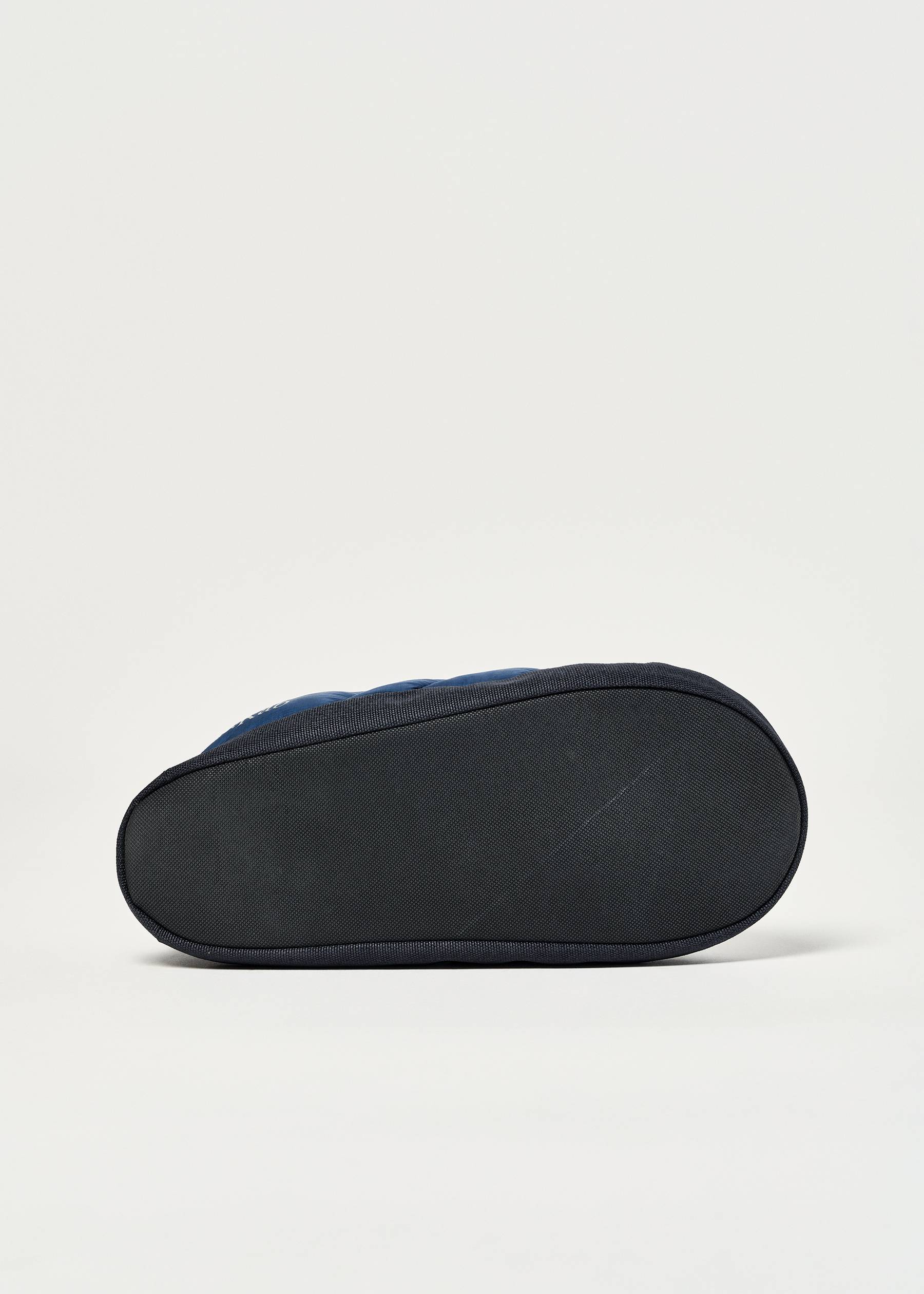 Image - 3 - Cirrus Hut Slippers