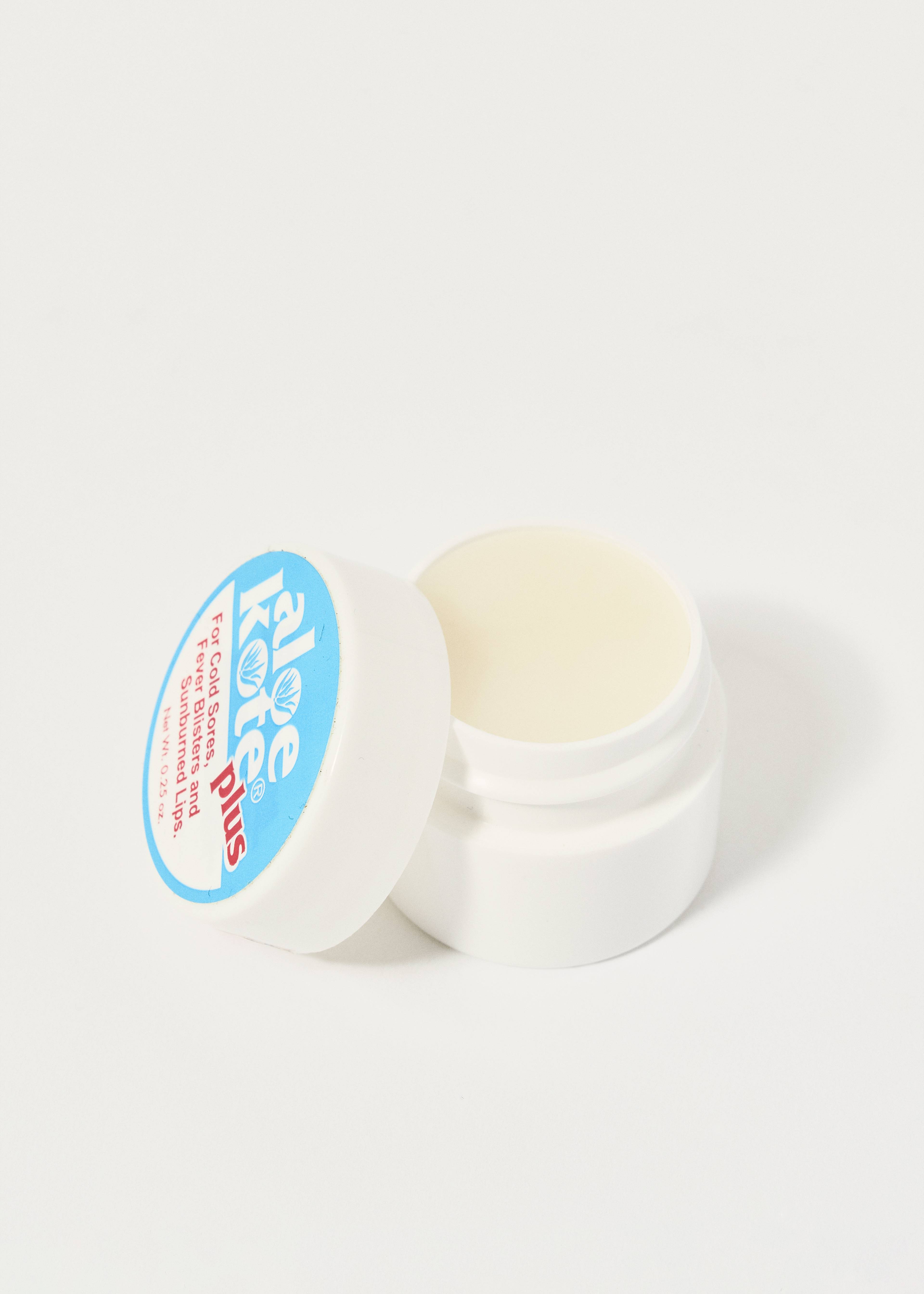 Aloe Up Kote Plus Lip Balm