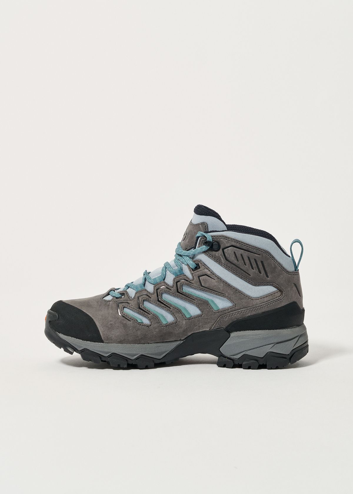 Mid-height boot 	