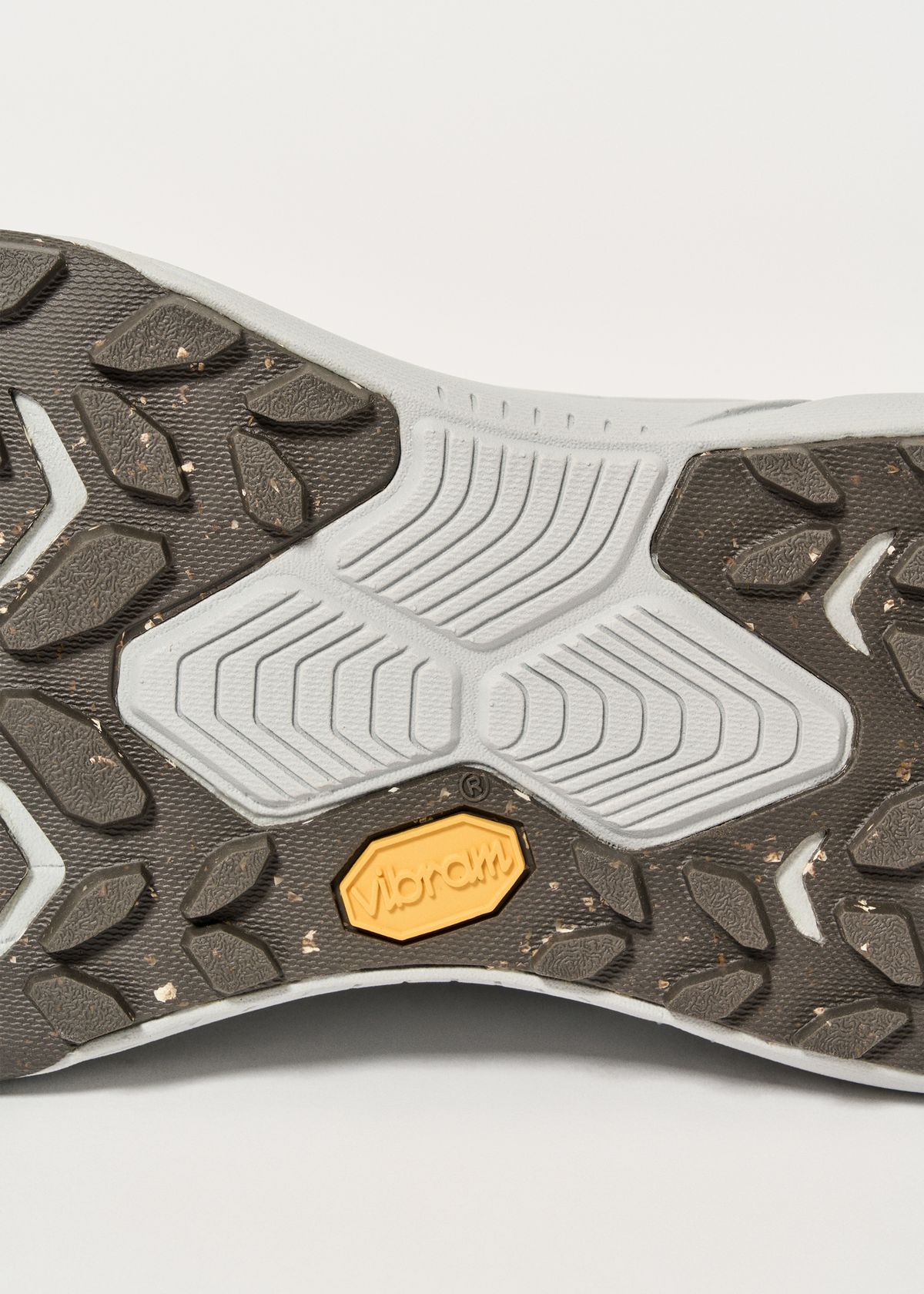 GORE-TEX waterproof protection	