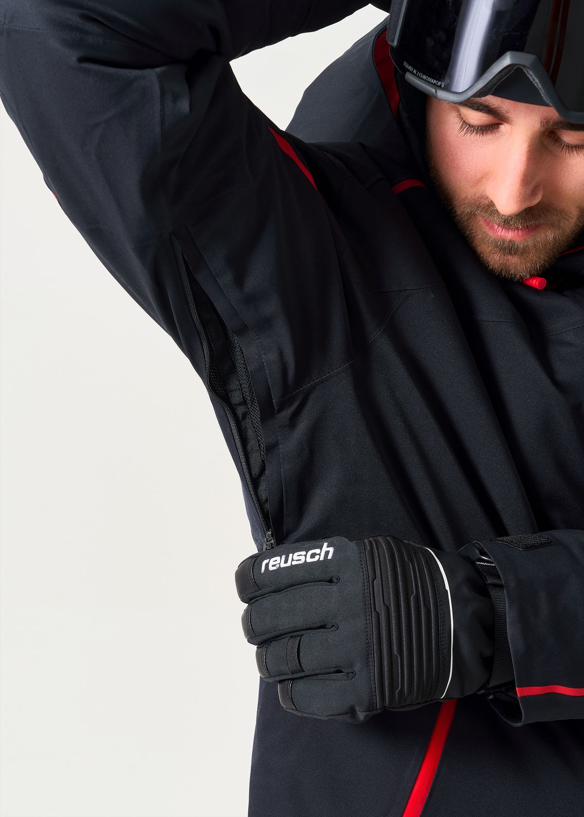 Underarm venting zips