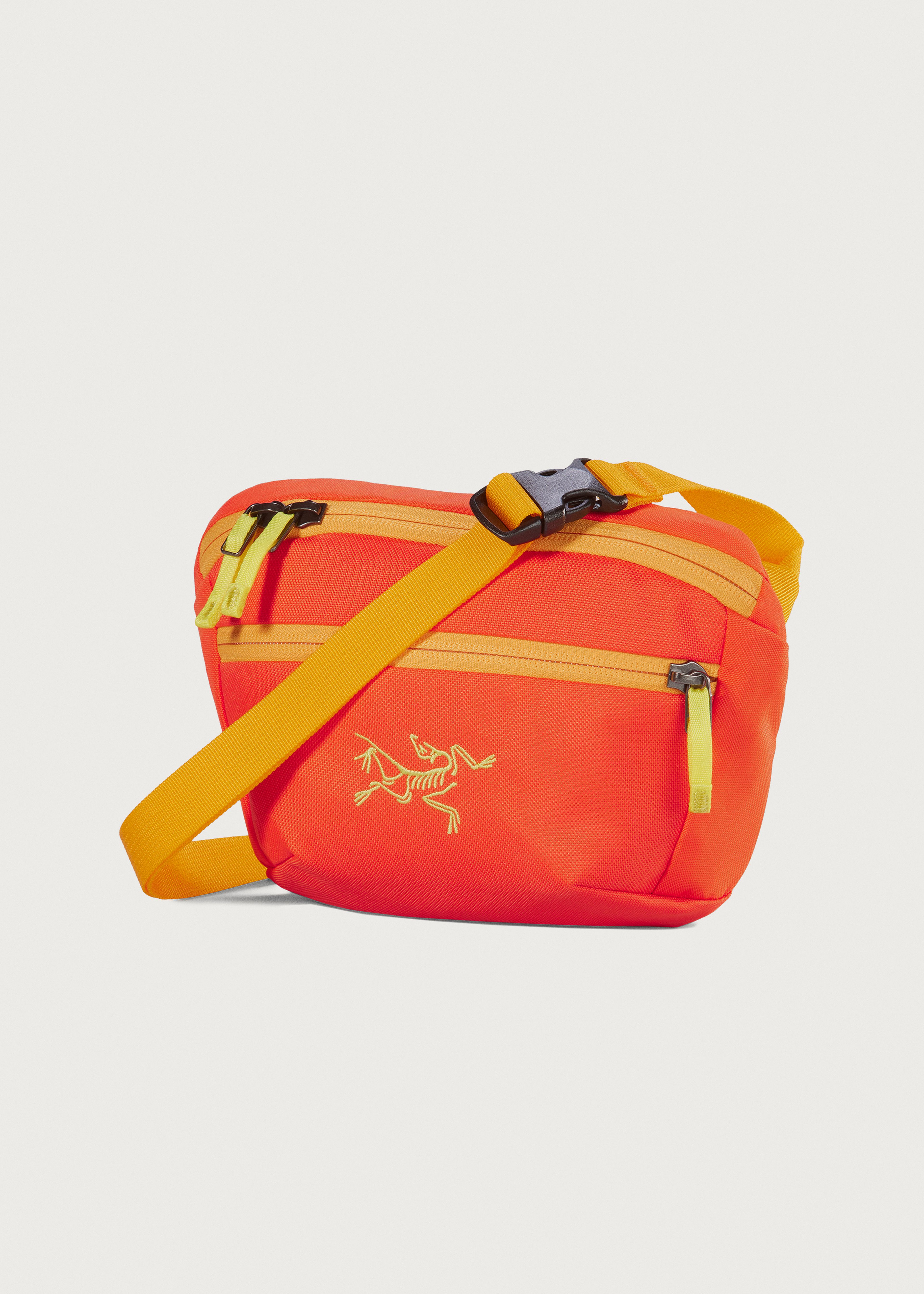 バッグ ARC'TERYX Mantis 1 Waistpack Fortune Hip Bag Arc'teryx Mantis 1 Waistpack Black | Outdoorsupply.co.uk