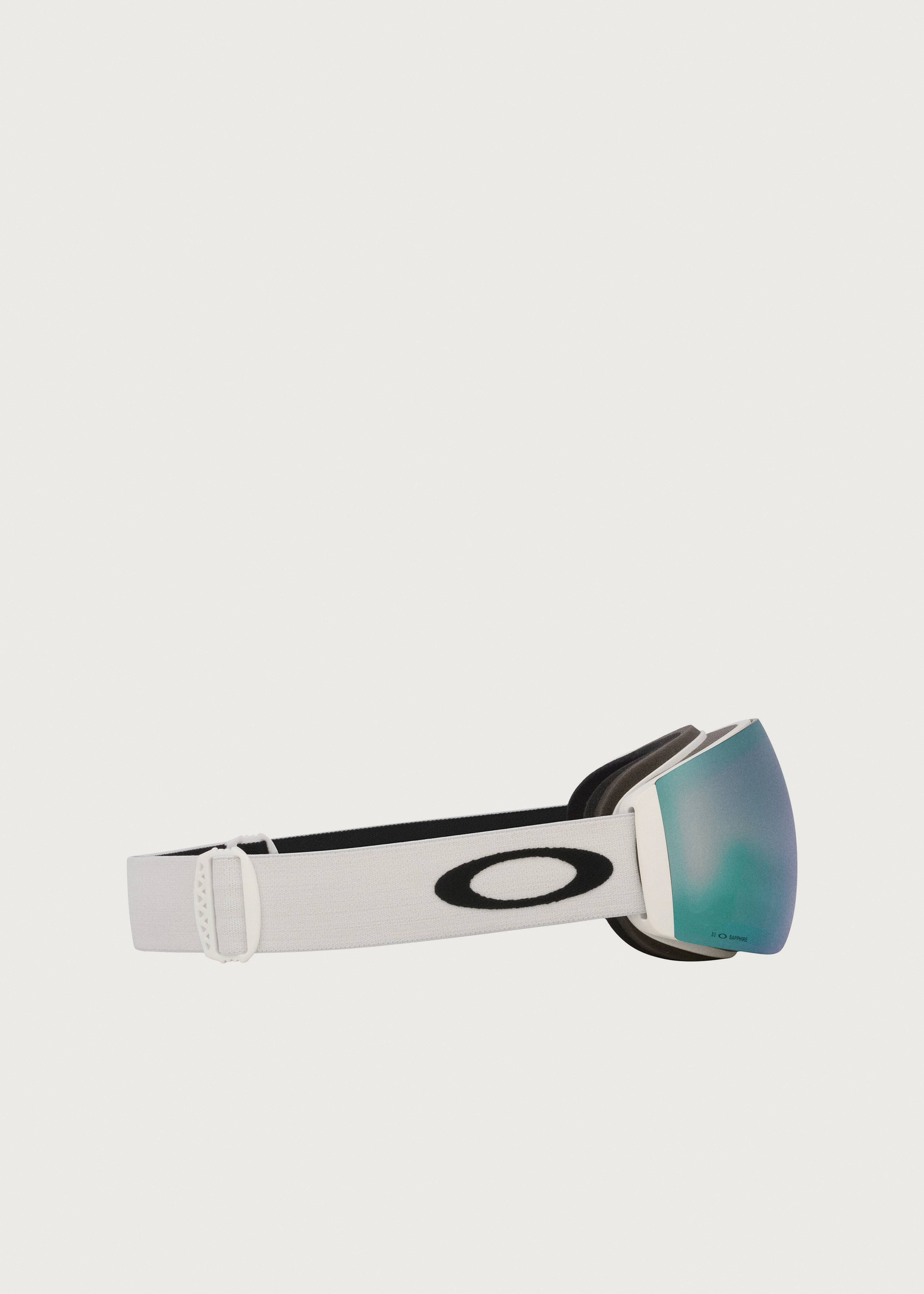 Oakley Flight Deck Pro M Matte White / Prizm Sapphire Iridium Goggles