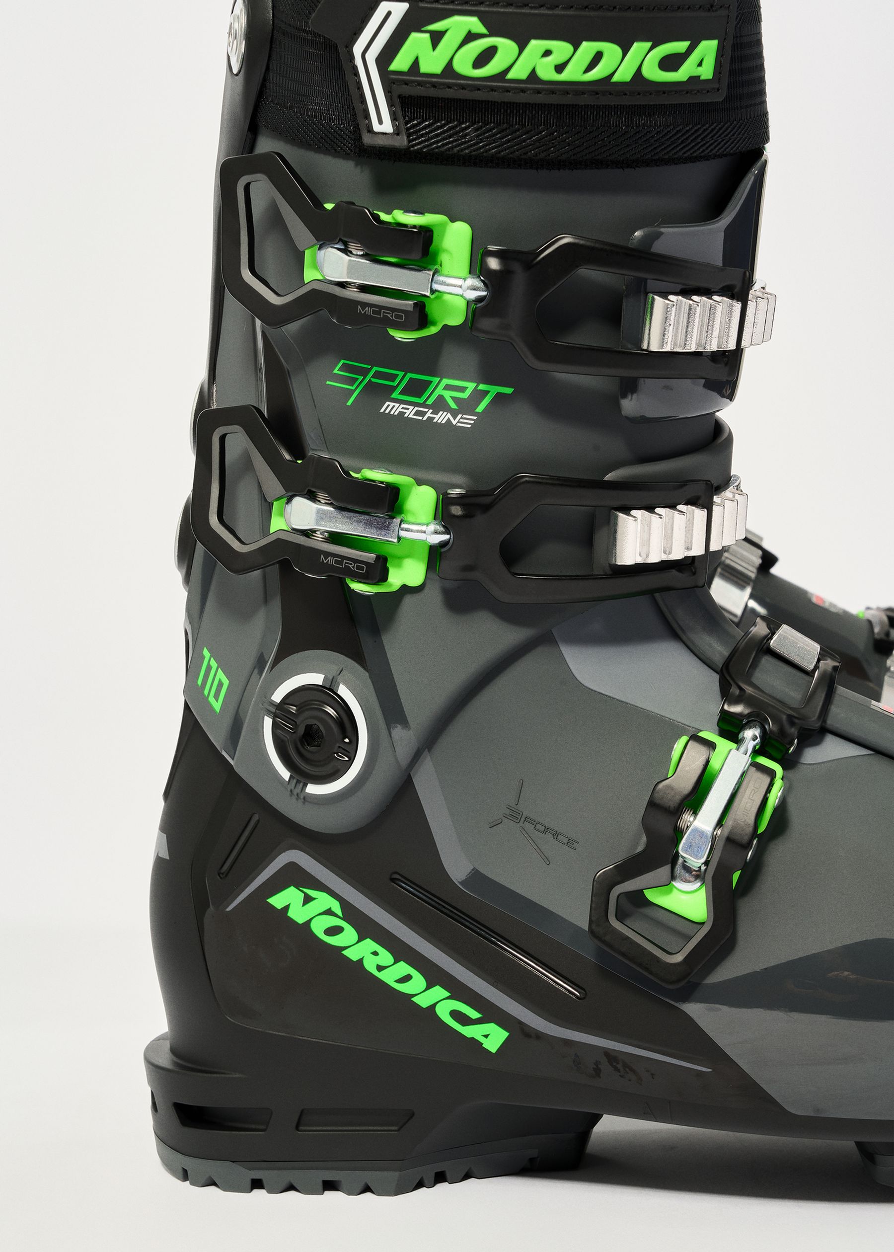 Nordica Sportmachine 3 110 GW Ski Boots